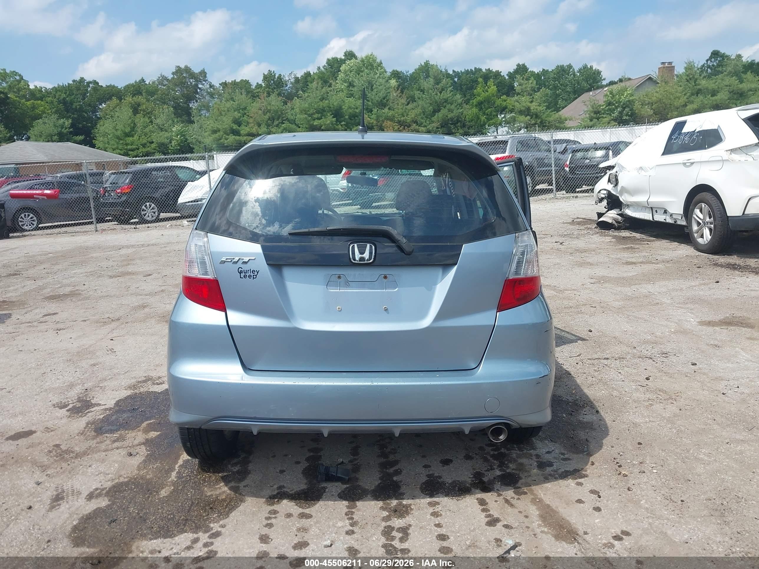 2011 Honda Fit Sport Blue vin: JHMGE8G56BC017546
