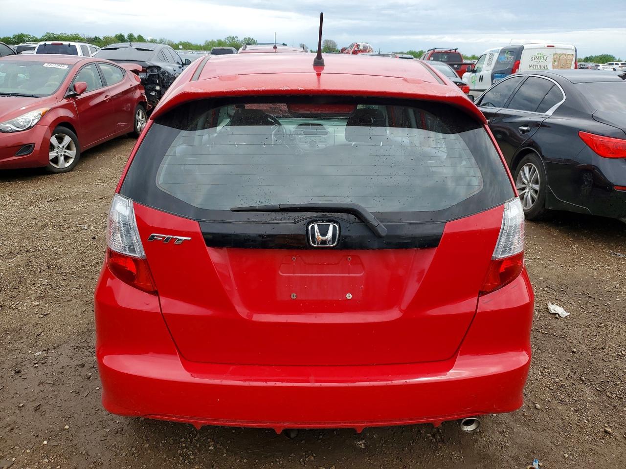 2011 Honda Fit Sport Red vin: JHMGE8G56BS001384