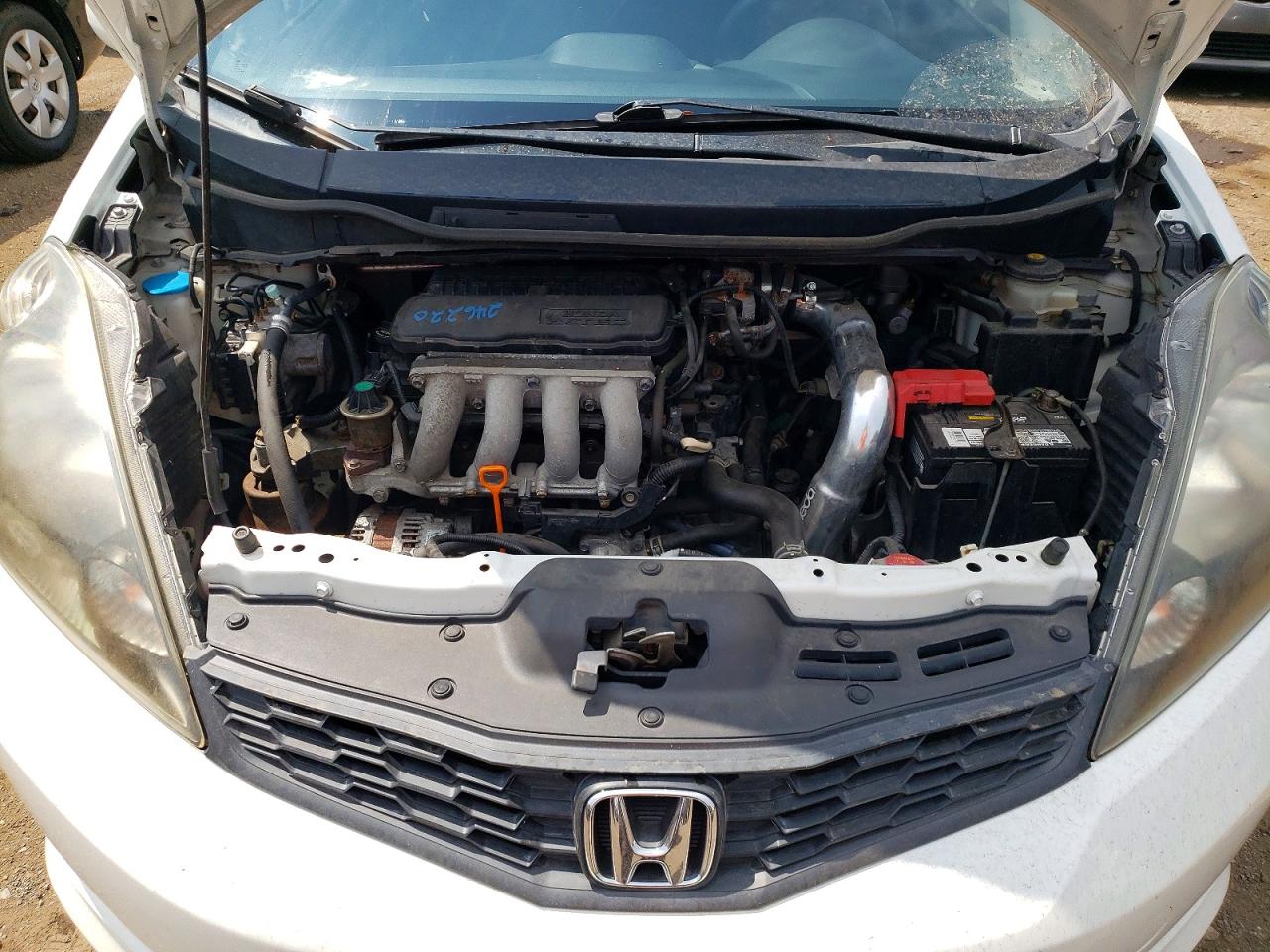 2012 Honda Fit Sport White vin: JHMGE8G57CC037709