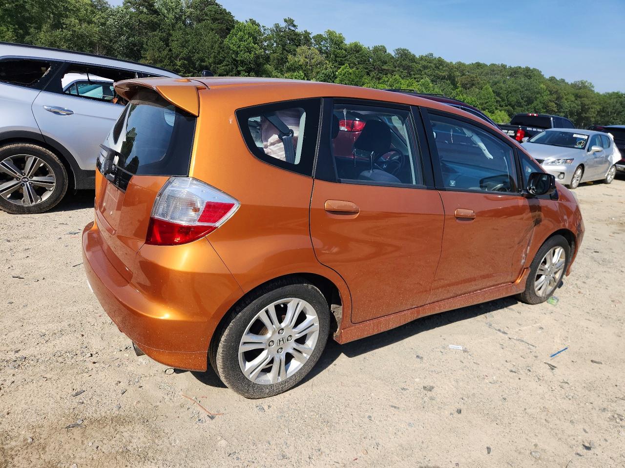 2011 Honda Fit Sport Оранжевый vin: JHMGE8G58BC003616