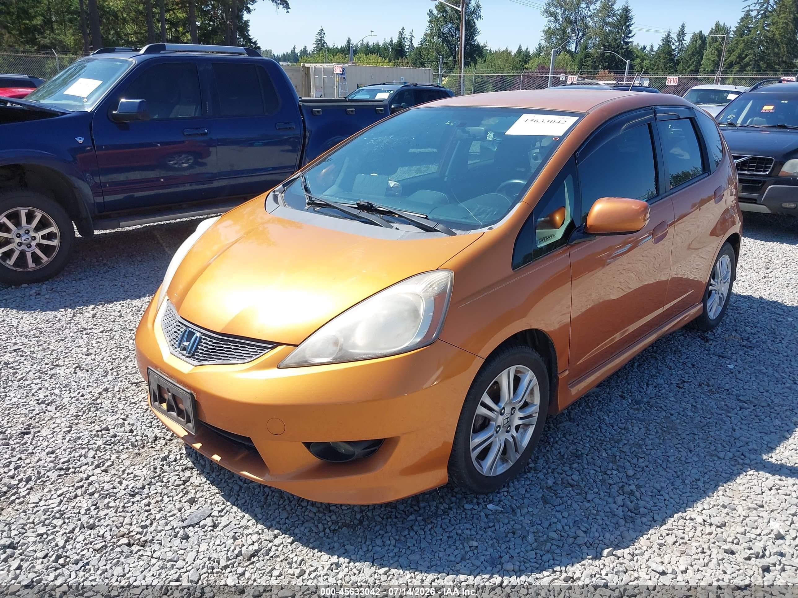 2011 Honda Fit Sport Orange vin: JHMGE8G59BS001430