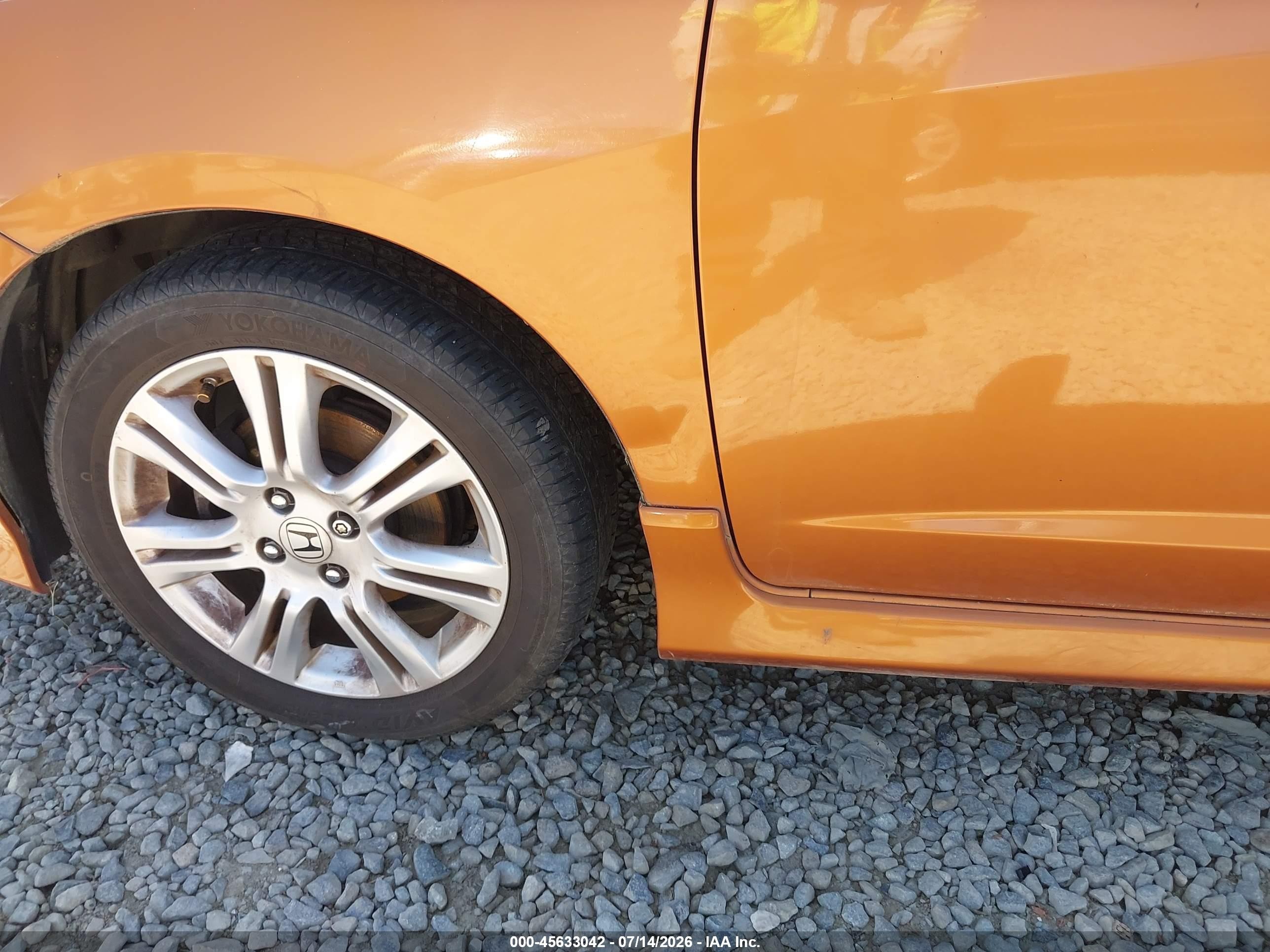 2011 Honda Fit Sport Orange vin: JHMGE8G59BS001430