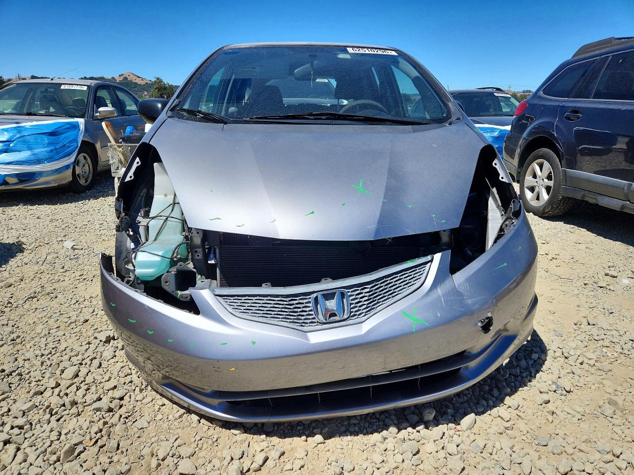 2010 Honda Fit Silver vin: JHMGE8H20AC028075
