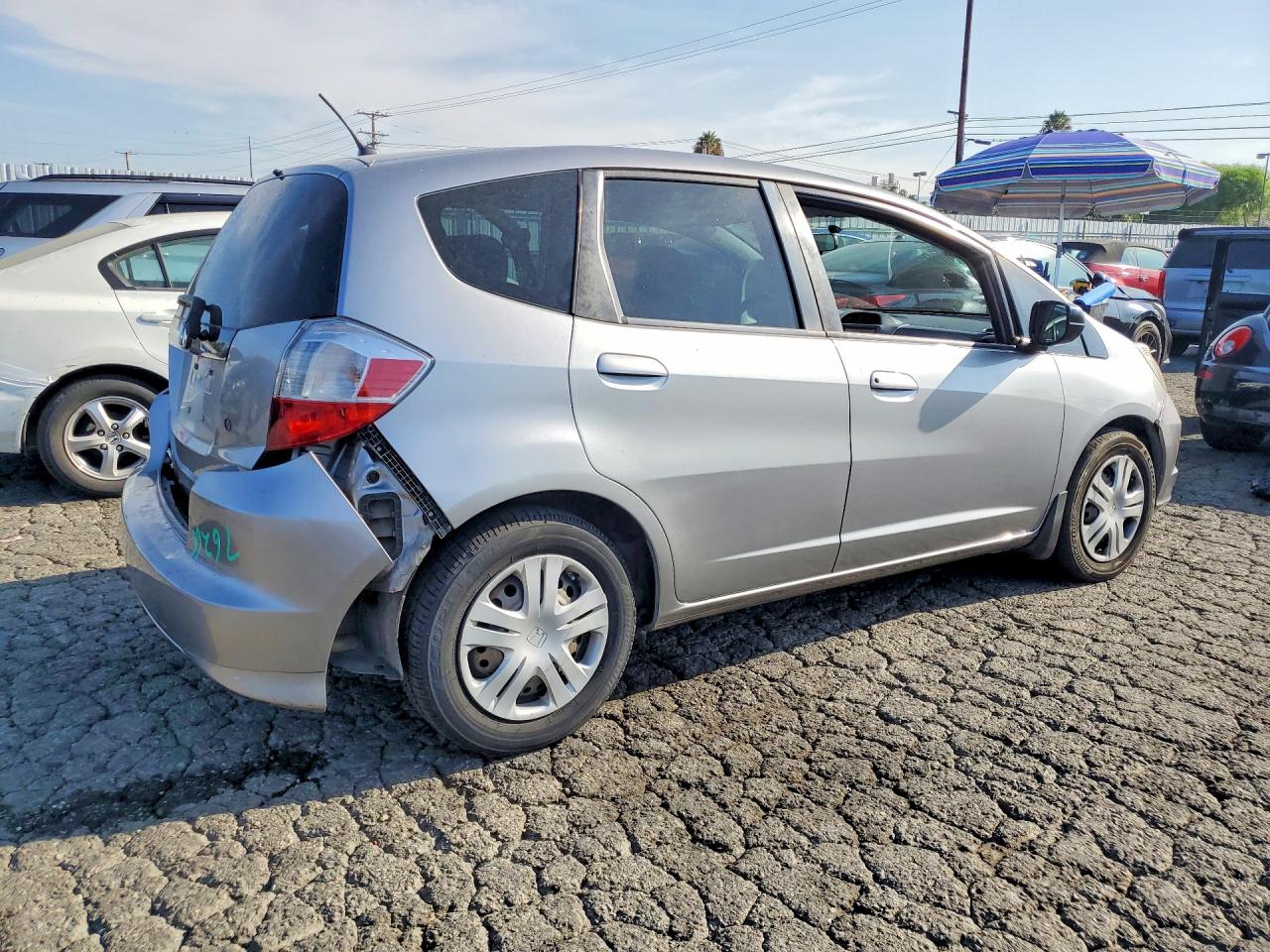 2010 Honda Fit Серебряный vin: JHMGE8H20AS011444