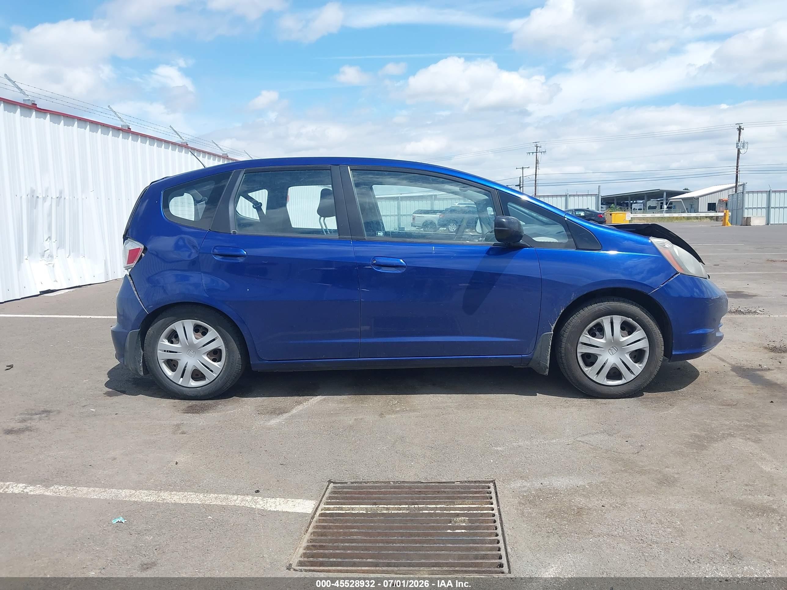 2010 Honda Fit   Blue vin: JHMGE8H21AC009356