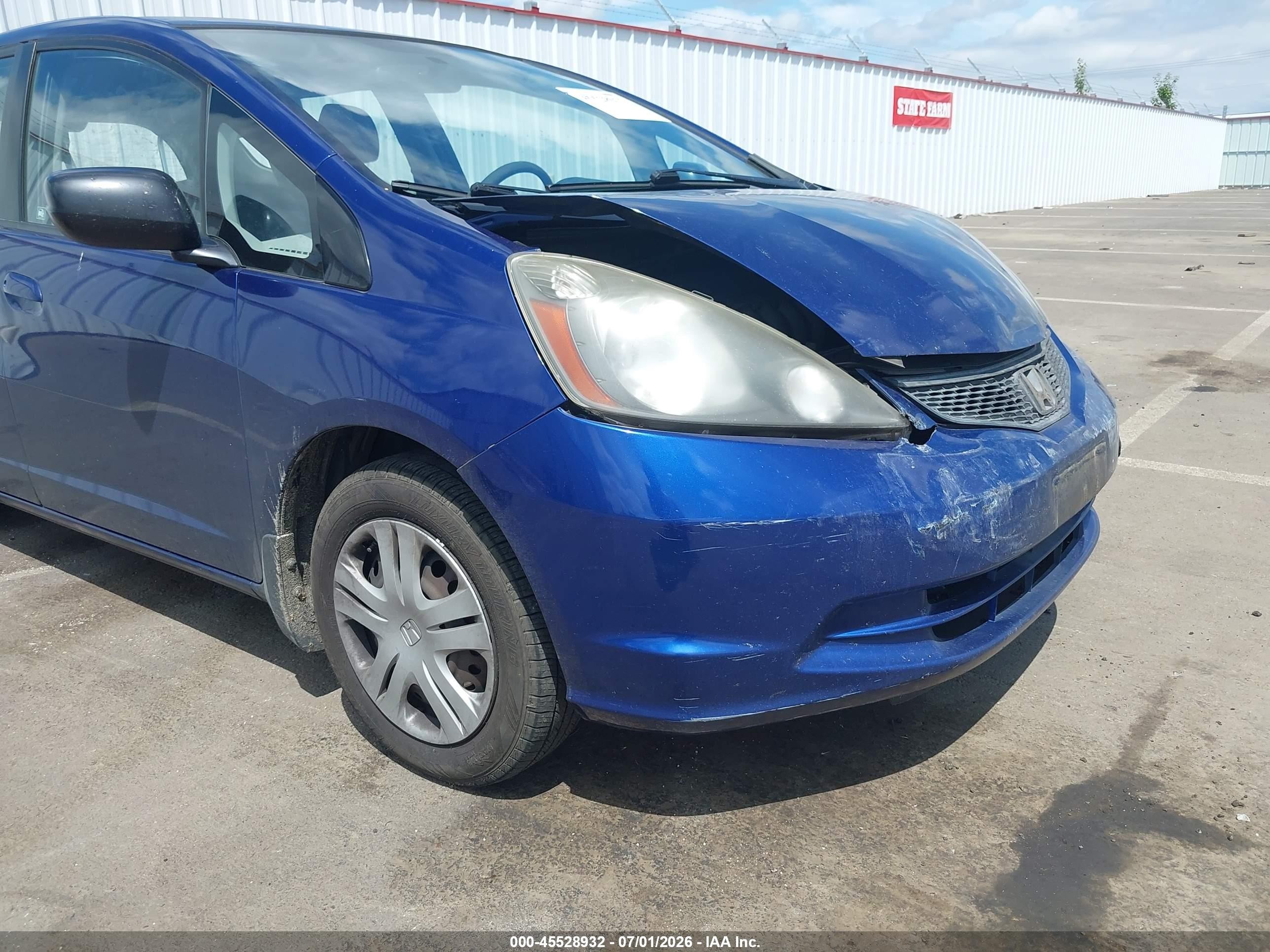 2010 Honda Fit   Blue vin: JHMGE8H21AC009356