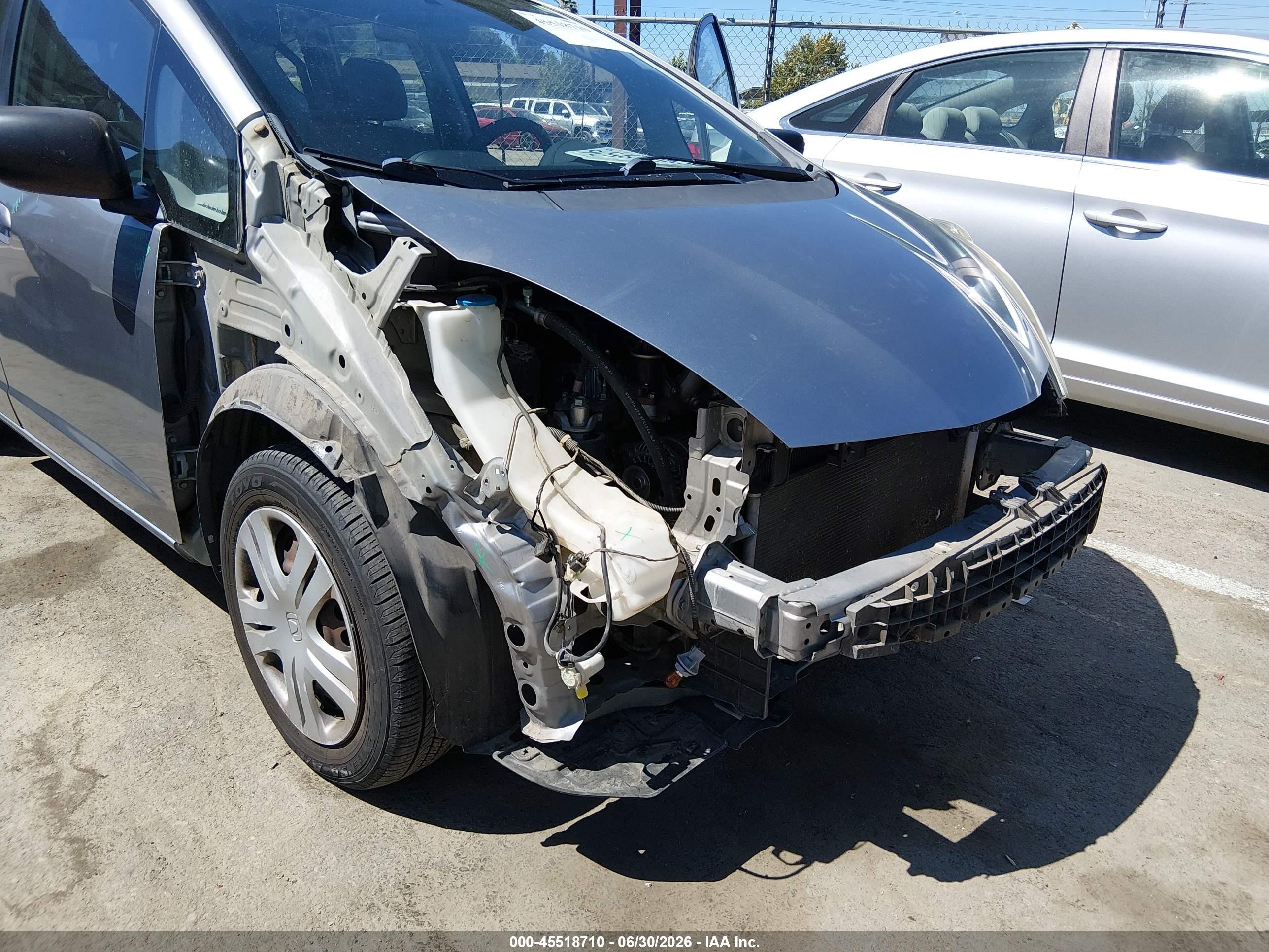 2010 Honda Fit   Gray vin: JHMGE8H21AS010660