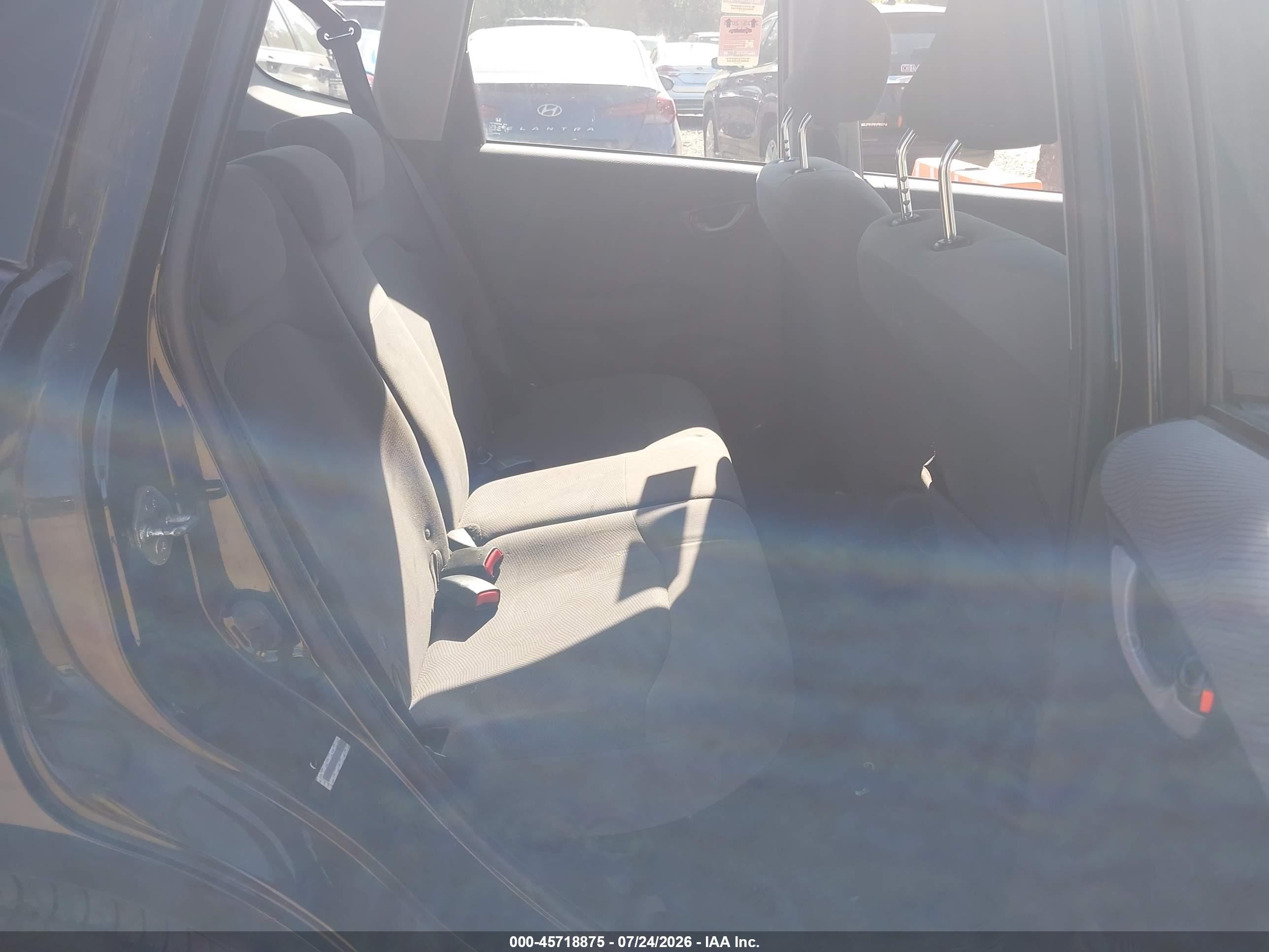 2010 Honda Fit   Black vin: JHMGE8H22AC009074