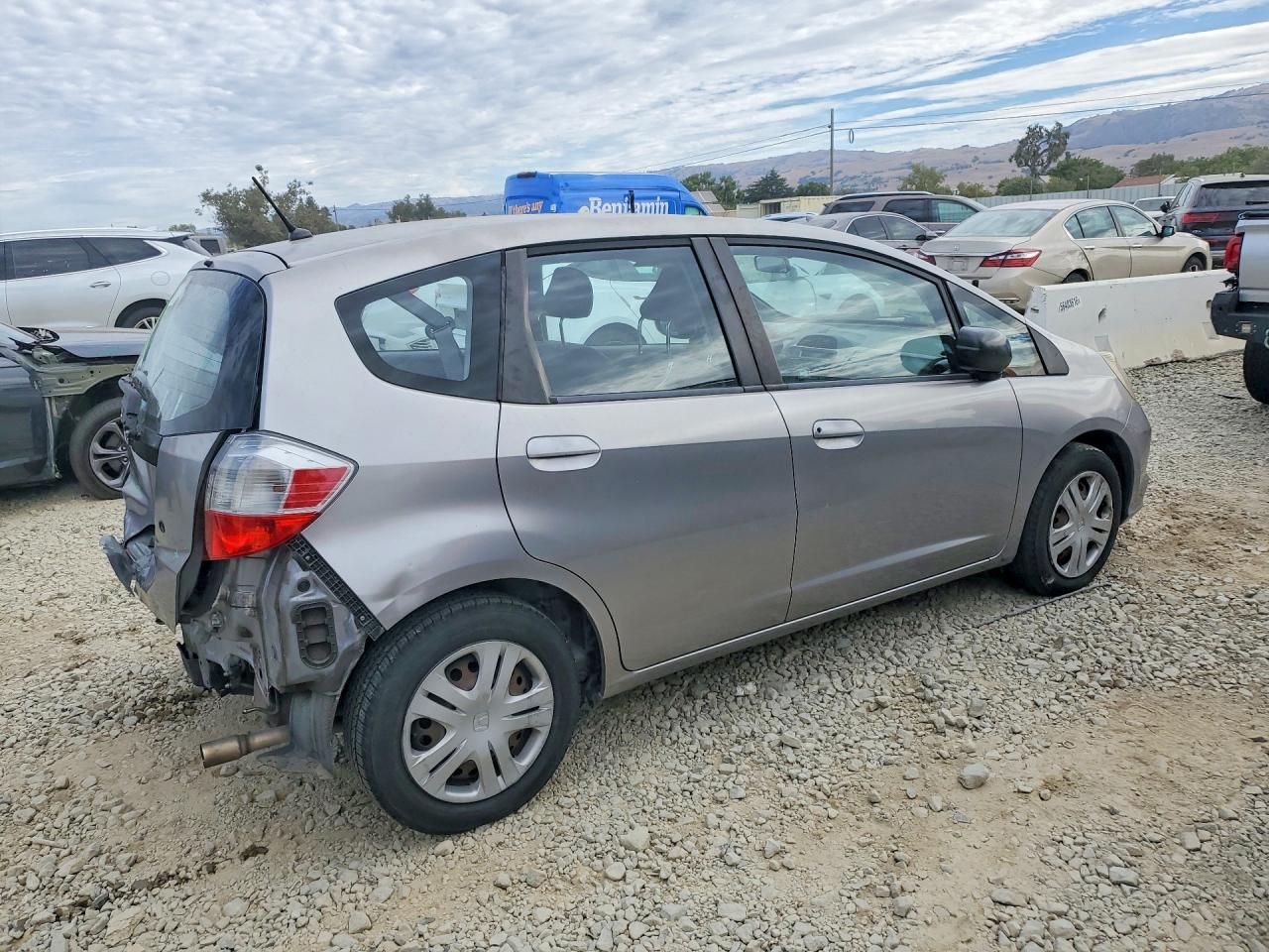 2010 Honda Fit Silver vin: JHMGE8H23AC006409