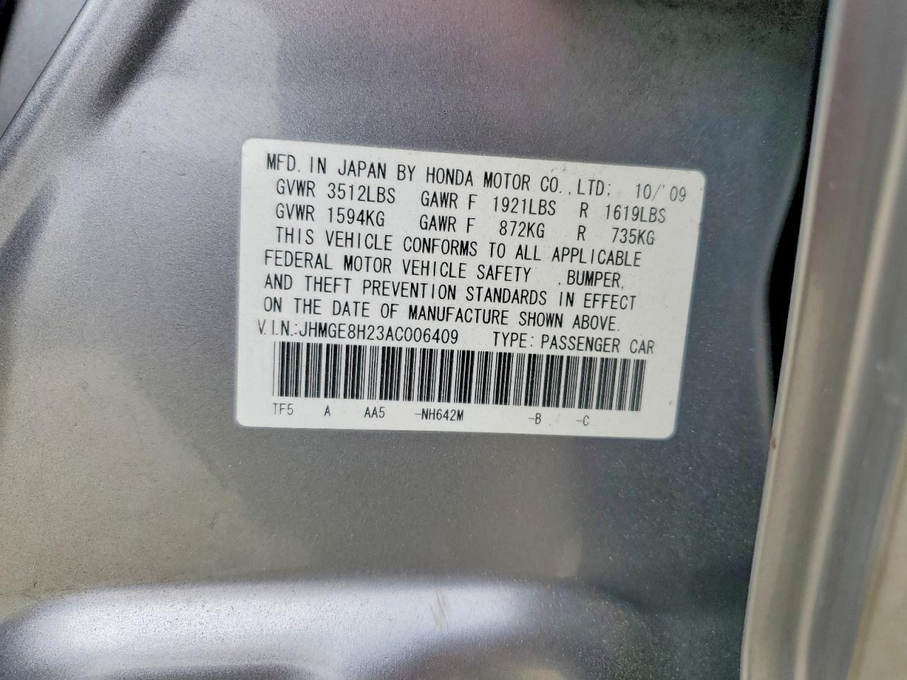 2010 Honda Fit Silver vin: JHMGE8H23AC006409