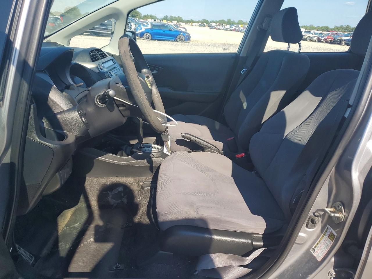 2010 Honda Fit Серебряный vin: JHMGE8H23AC030046
