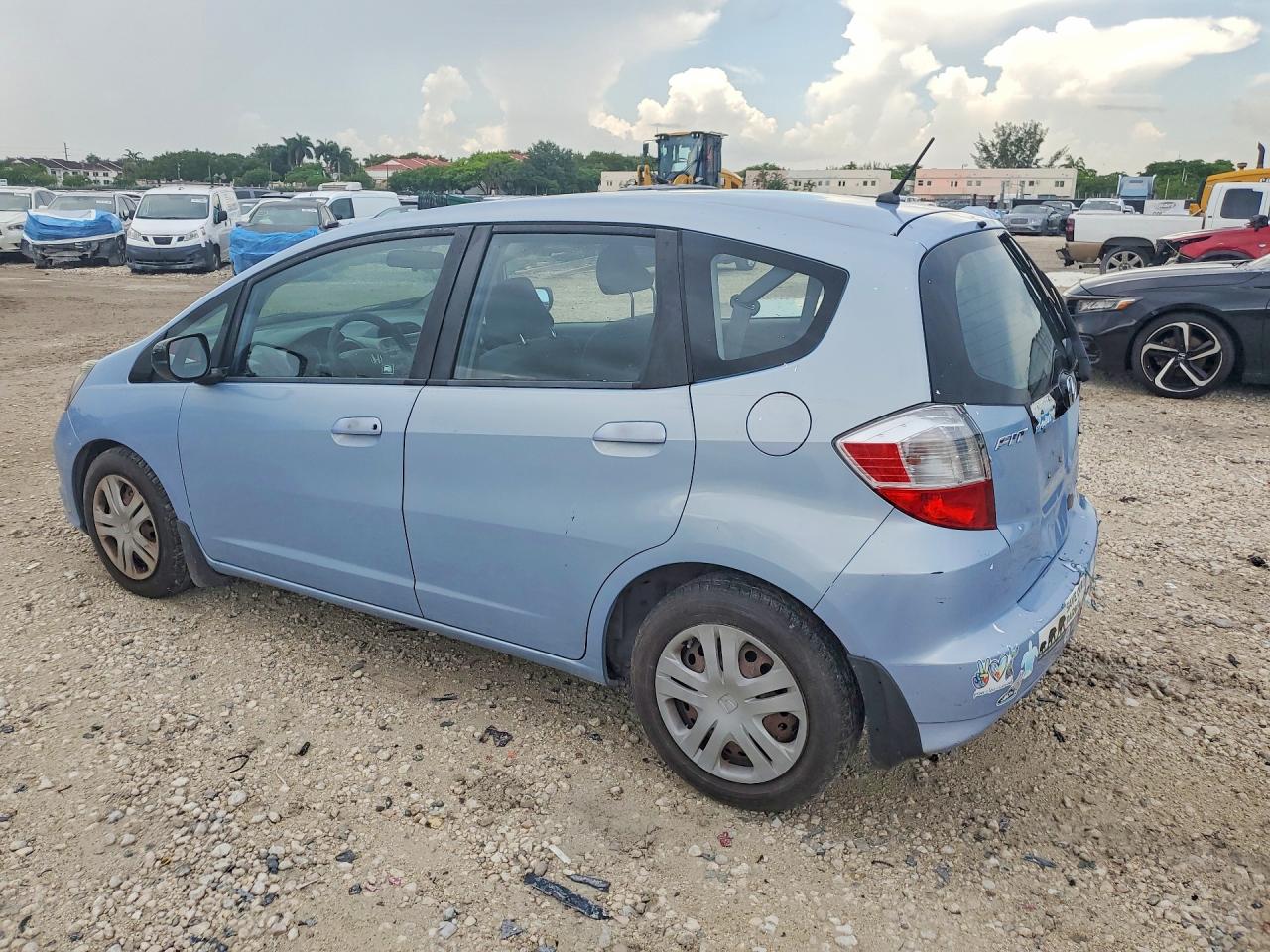 2010 Honda Fit Blue vin: JHMGE8H23AC033433