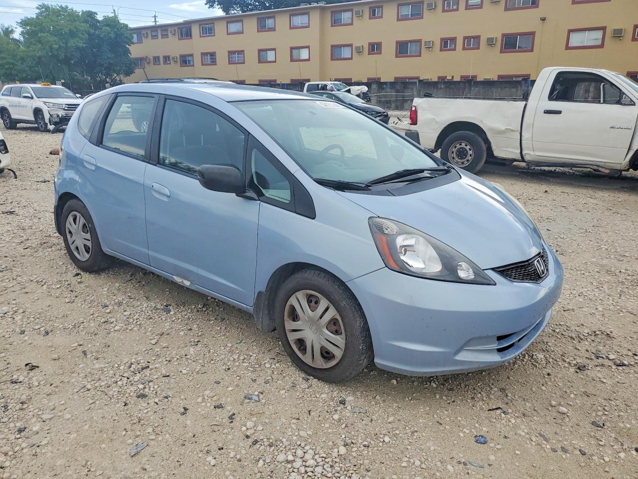 2010 Honda Fit Blue vin: JHMGE8H23AC033433