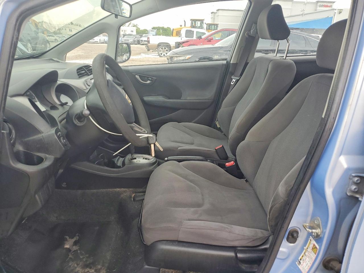 2010 Honda Fit Blue vin: JHMGE8H23AC033433