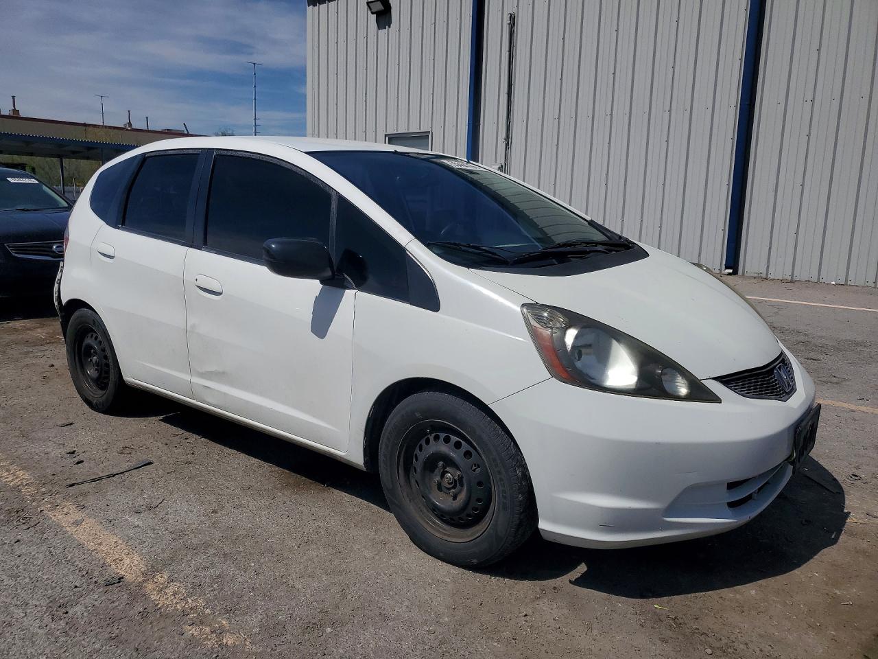 2010 Honda Fit White vin: JHMGE8H23AS002723
