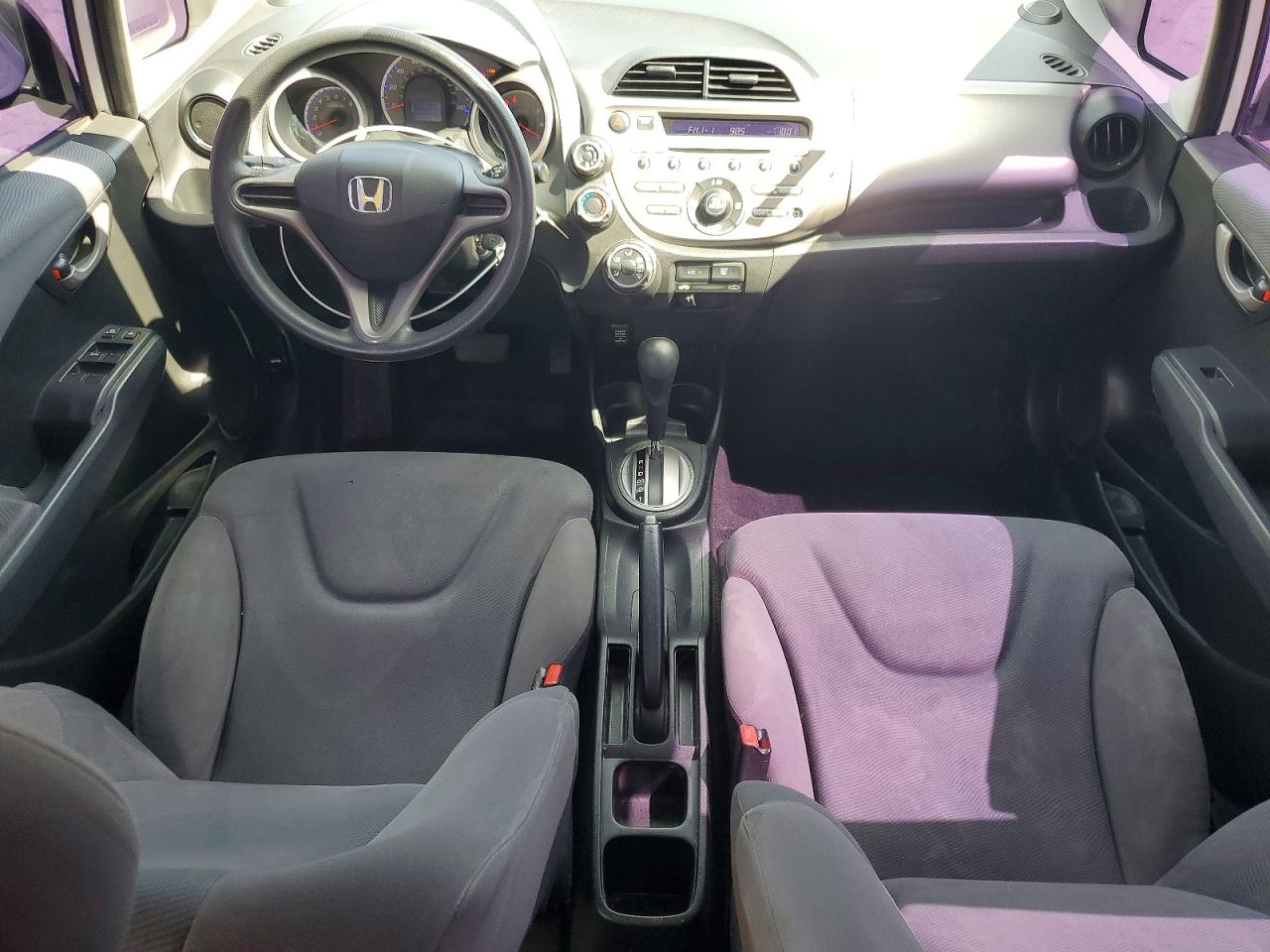 2010 Honda Fit White vin: JHMGE8H23AS002723