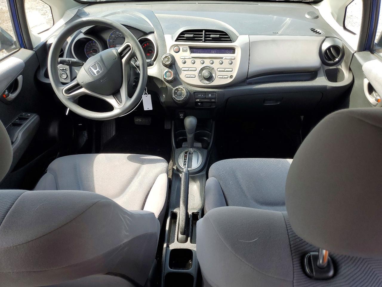 2010 Honda Fit Blue vin: JHMGE8H24AC006211