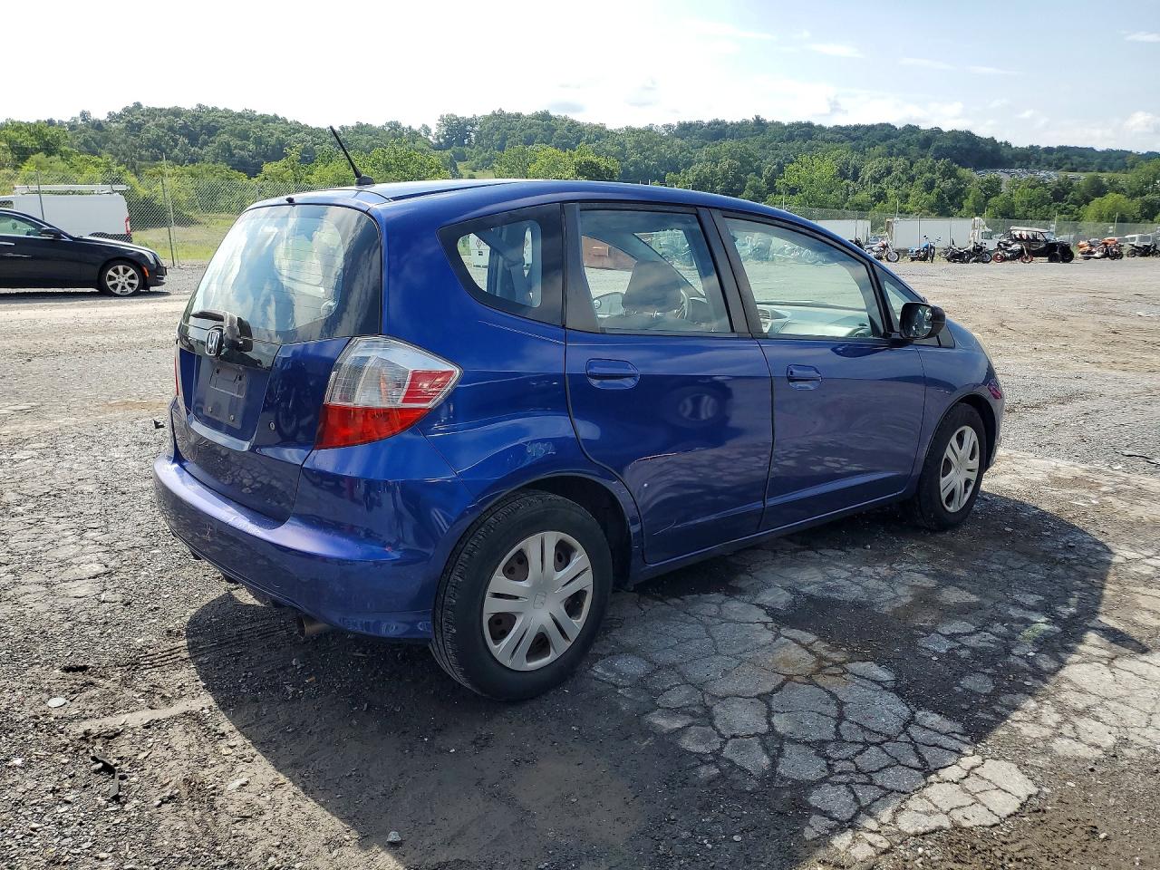 2010 Honda Fit Blue vin: JHMGE8H24AC006211