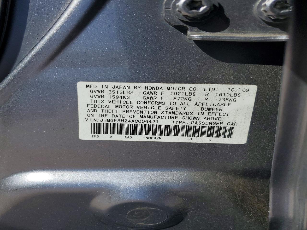 2010 Honda Fit Silver vin: JHMGE8H24AC006421