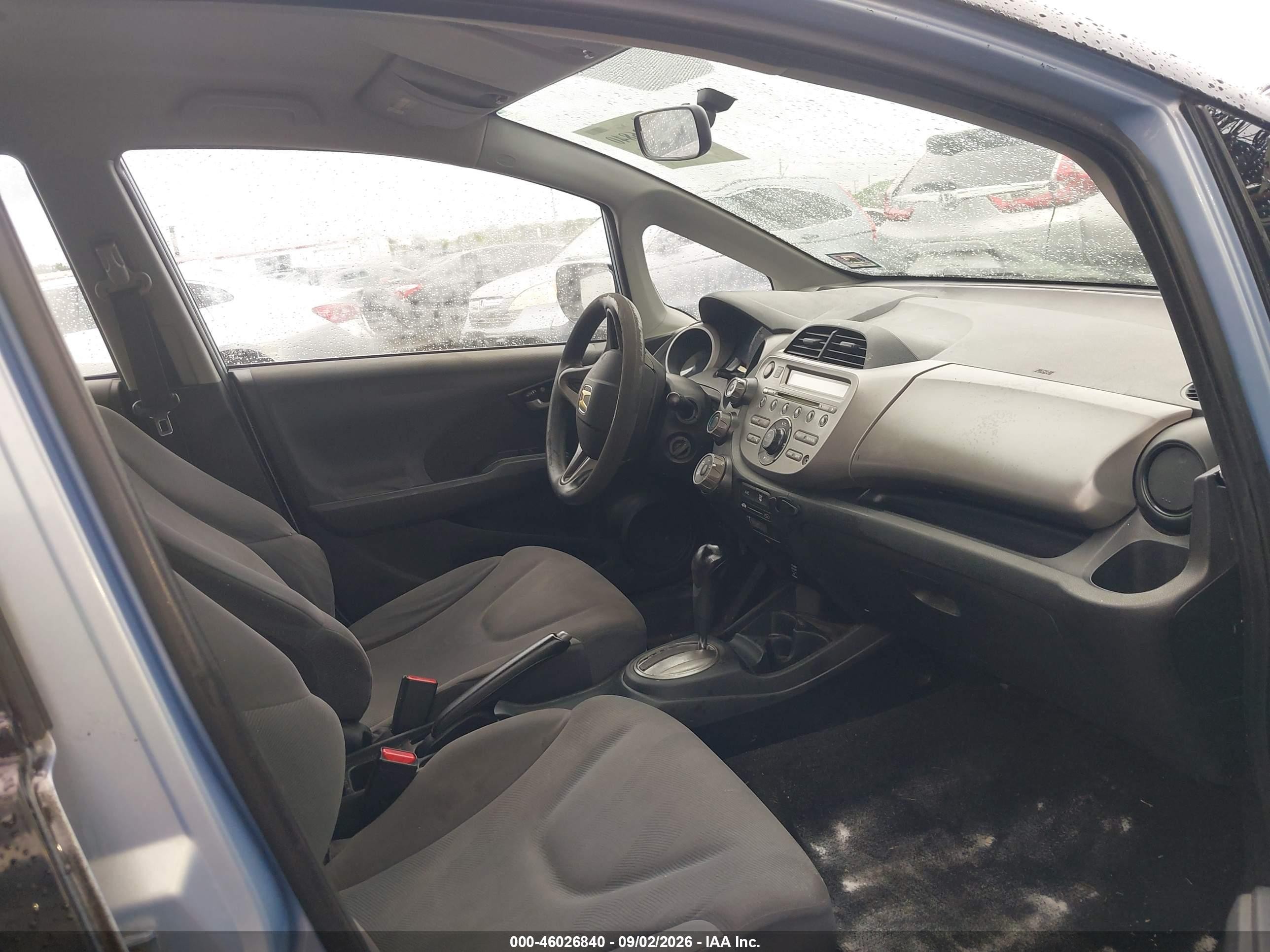 2010 Honda Fit   Black vin: JHMGE8H24AC027348
