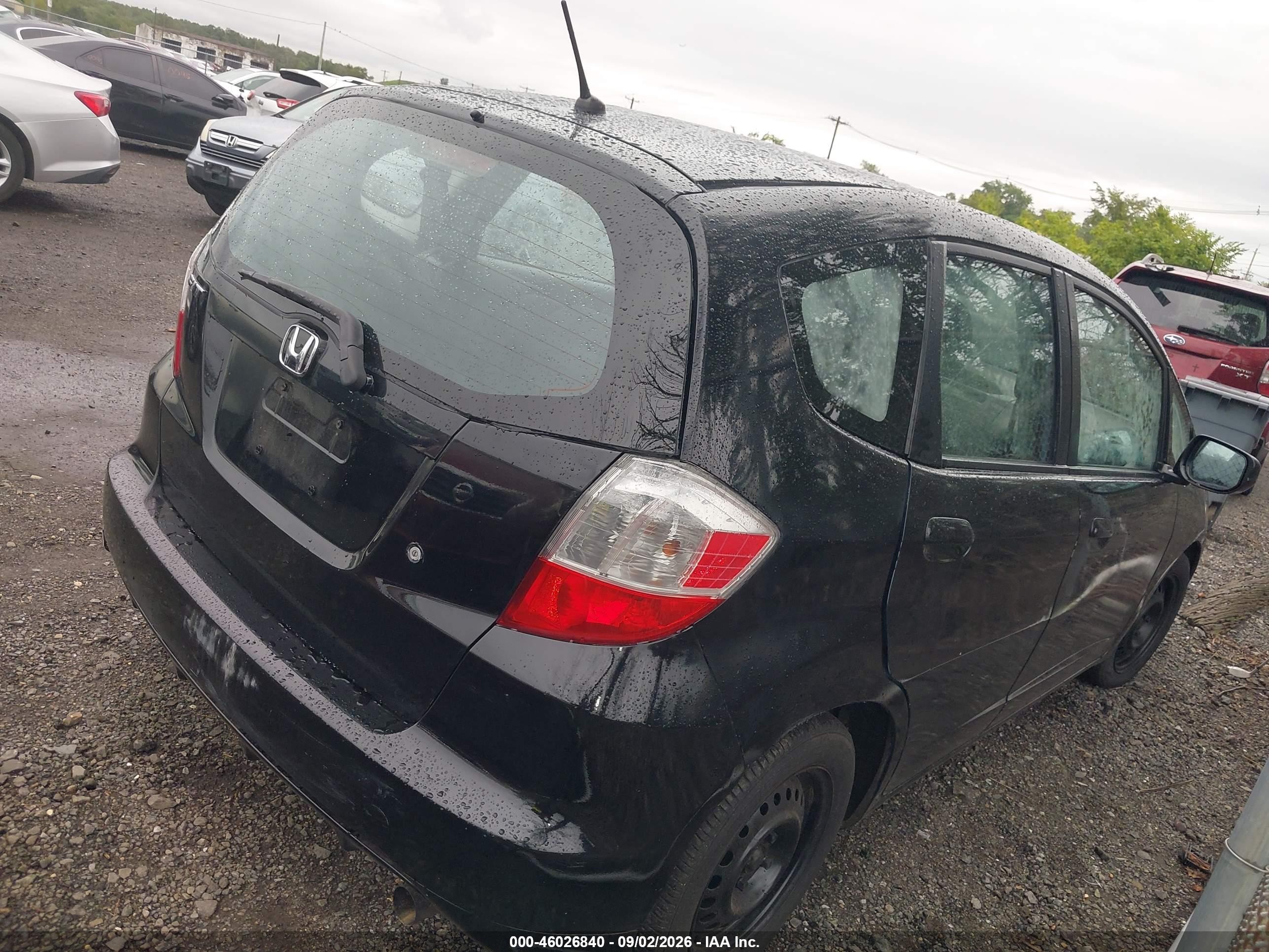 2010 Honda Fit   Black vin: JHMGE8H24AC027348