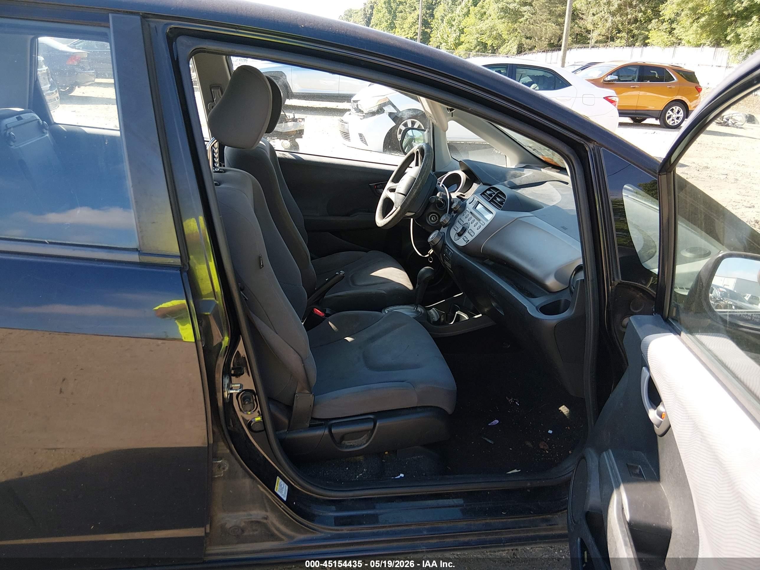 2010 Honda Fit   Black vin: JHMGE8H24AC038186