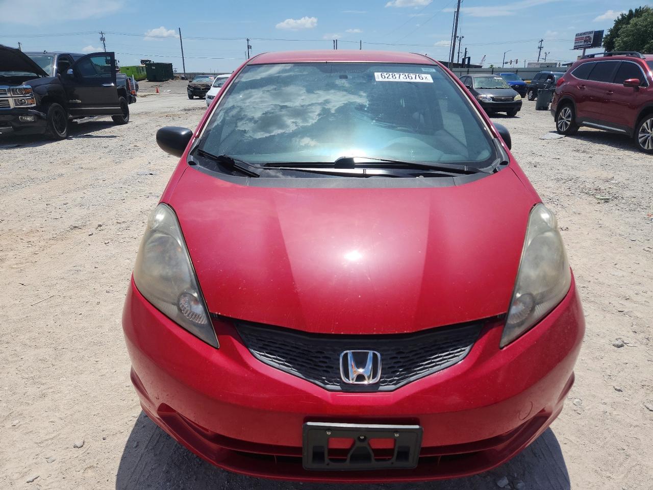 2010 Honda Fit Red vin: JHMGE8H25AC006685