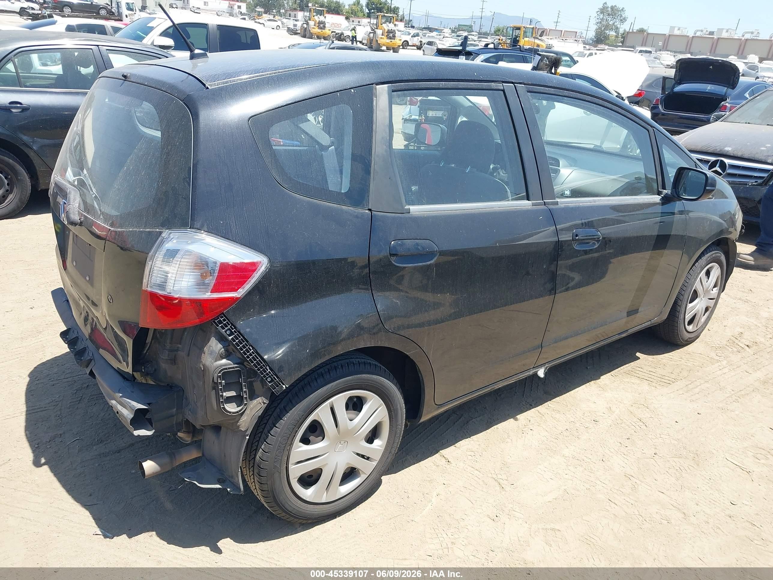 2010 Honda Fit   Черный vin: JHMGE8H25AC039363