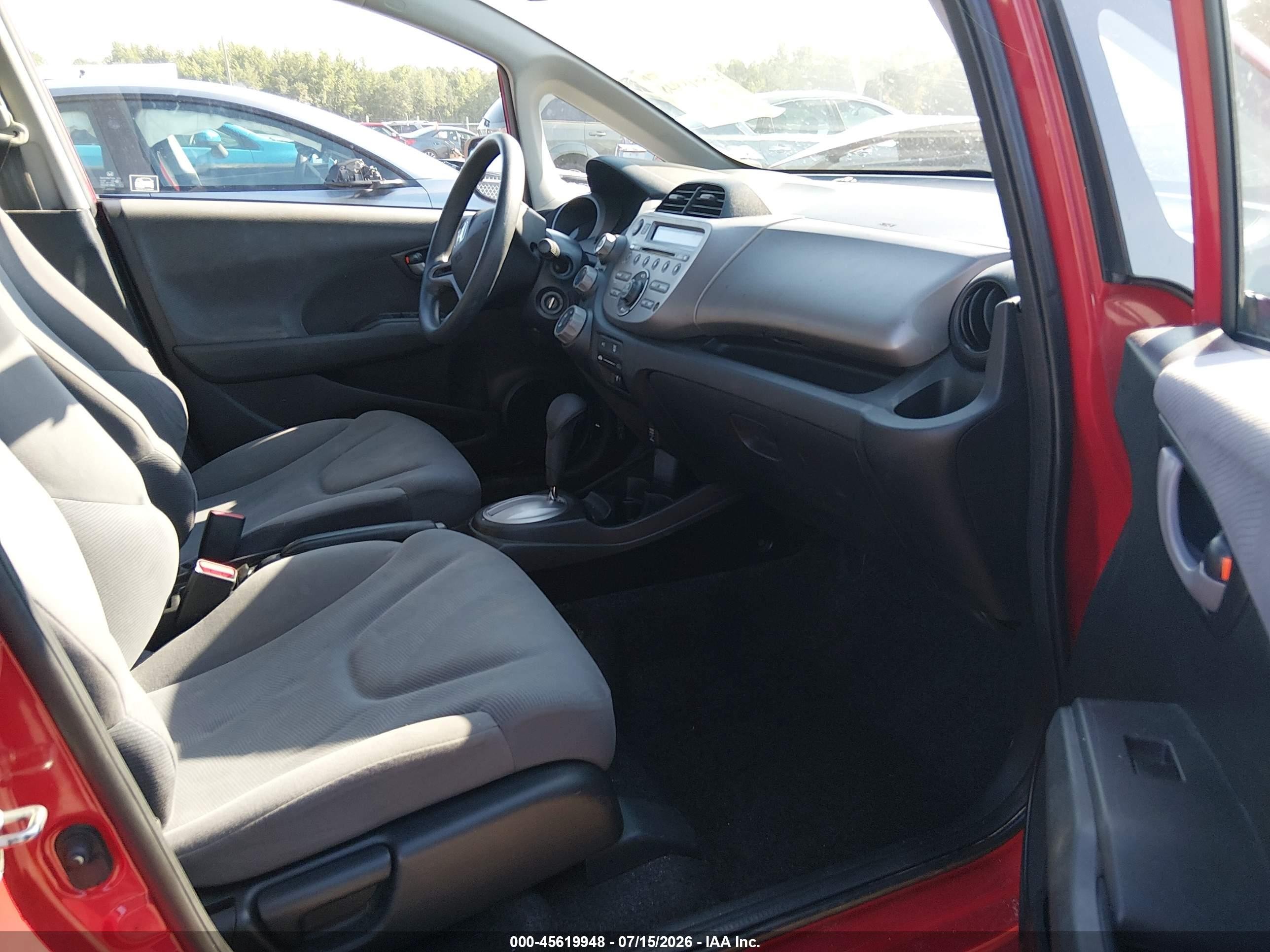 2010 Honda Fit   Красный vin: JHMGE8H25AS005848