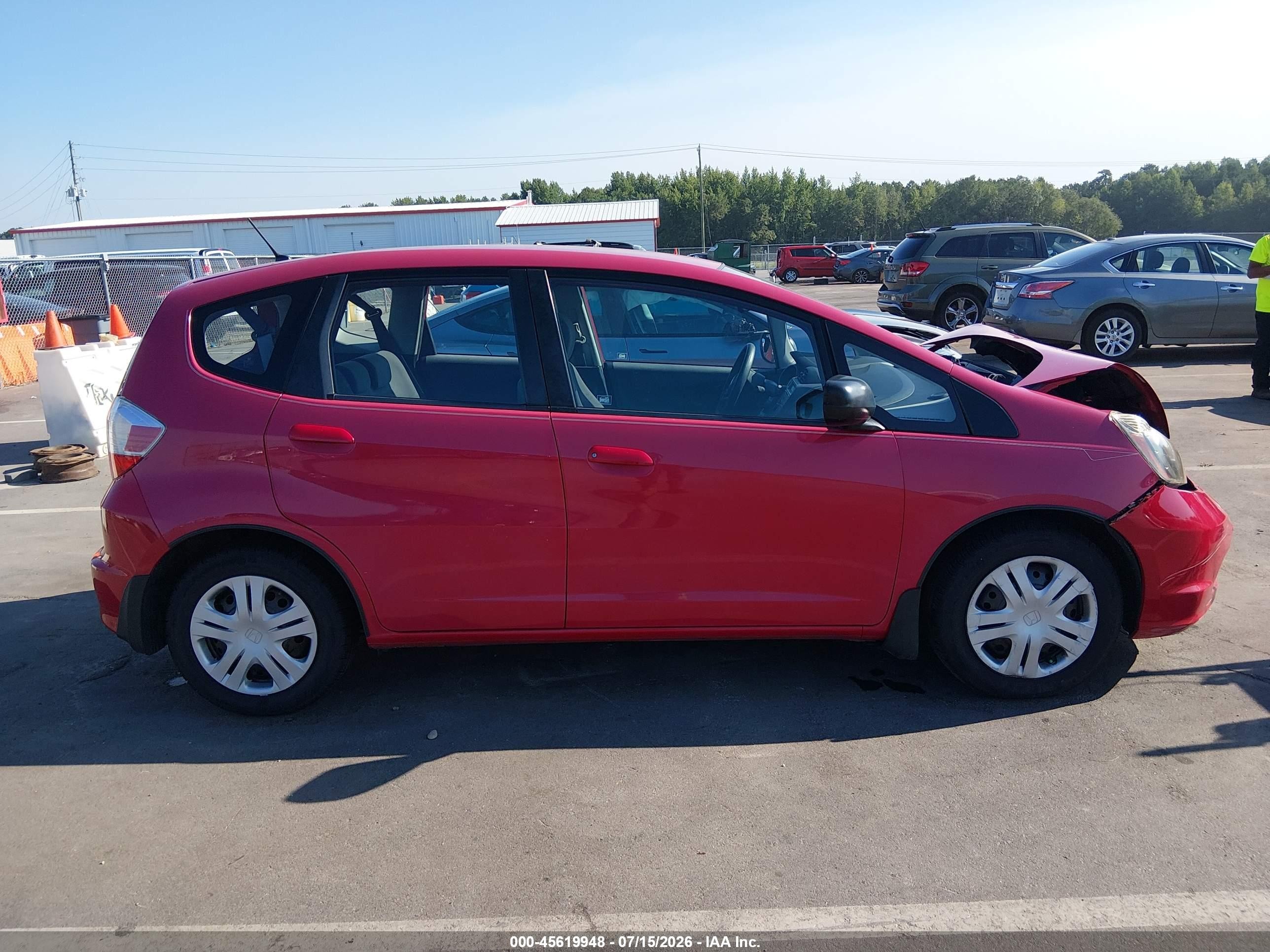 2010 Honda Fit   Красный vin: JHMGE8H25AS005848