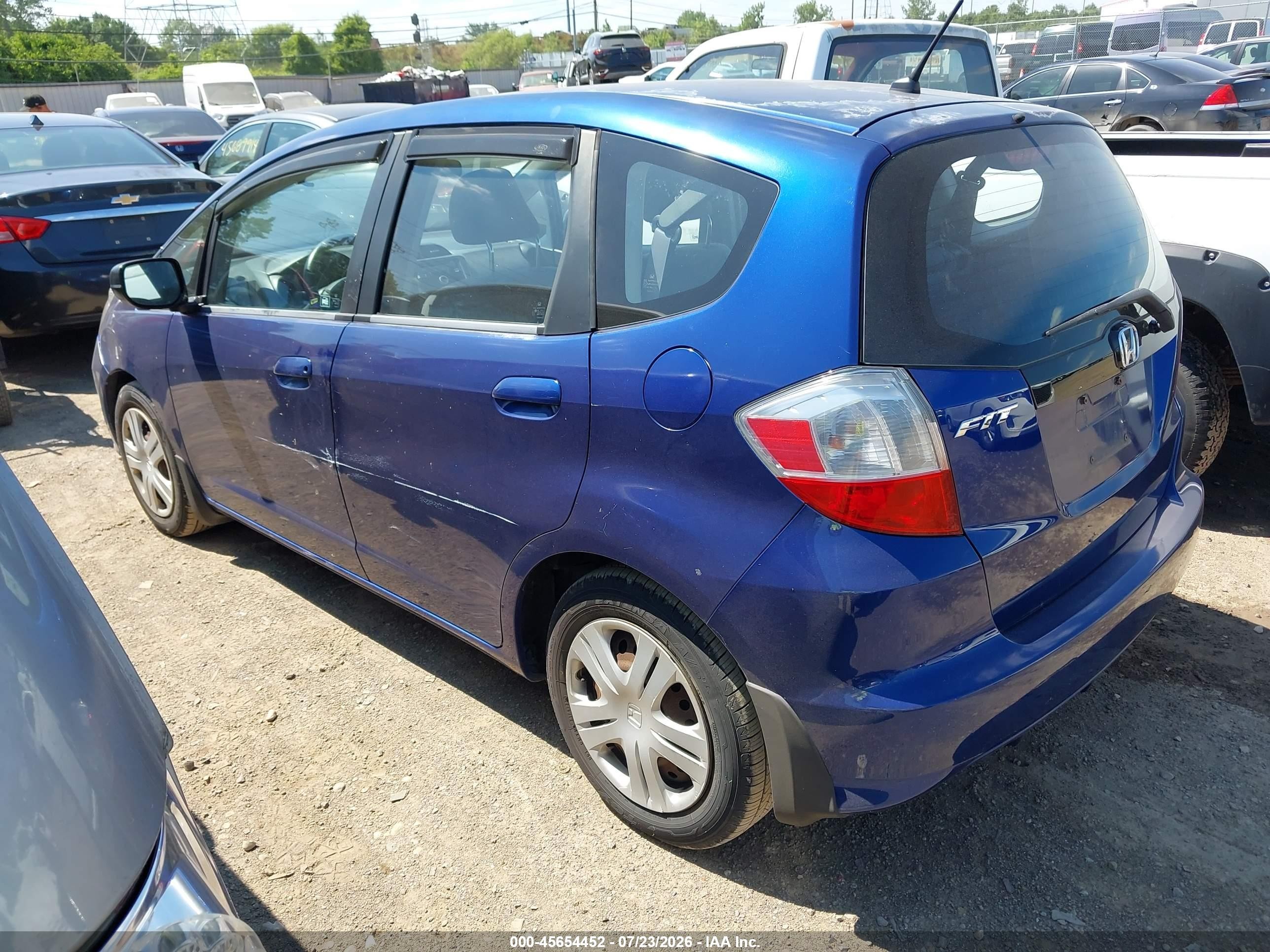 2010 Honda Fit   Blue vin: JHMGE8H26AC019865