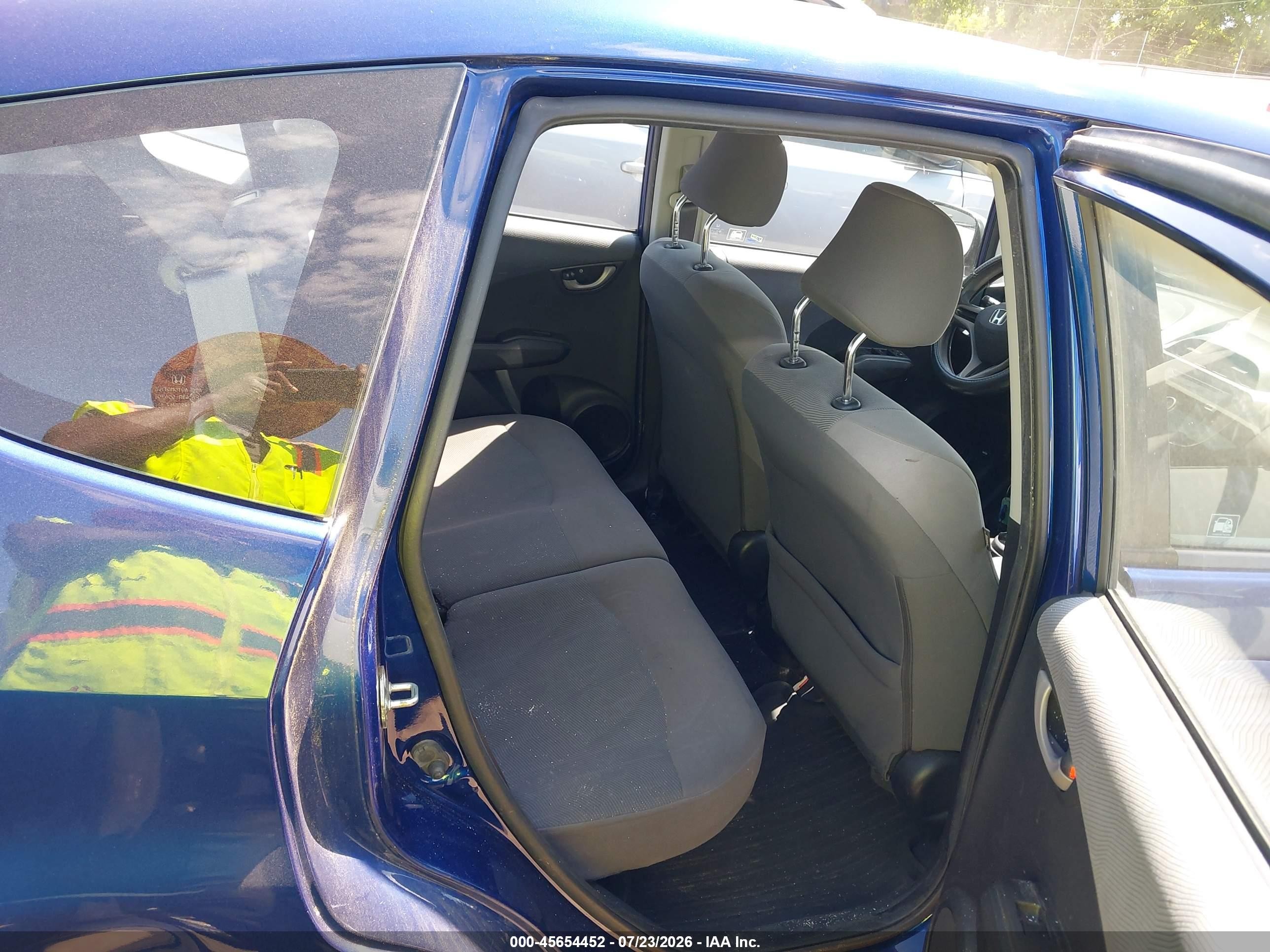 2010 Honda Fit   Blue vin: JHMGE8H26AC019865