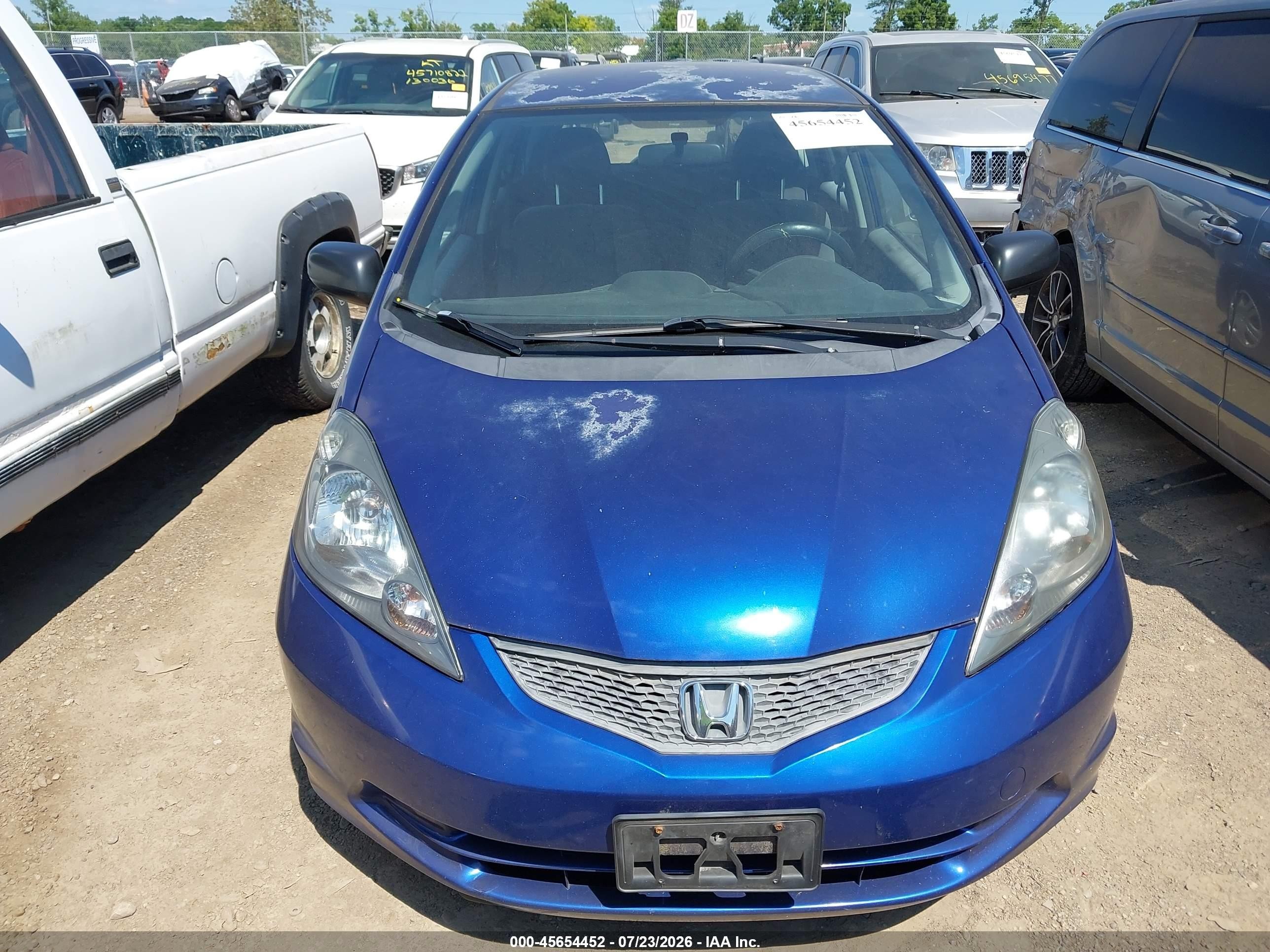 2010 Honda Fit   Blue vin: JHMGE8H26AC019865