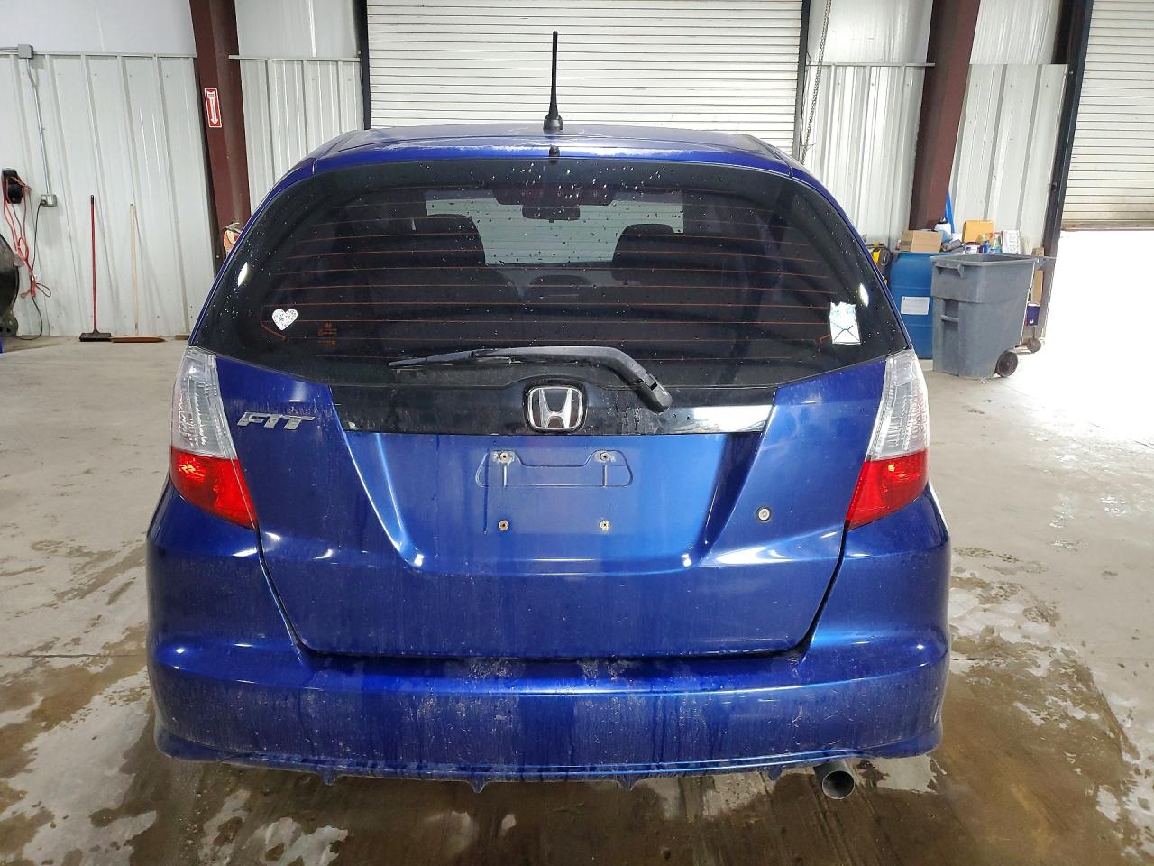2010 Honda Fit Blue vin: JHMGE8H26AS003543