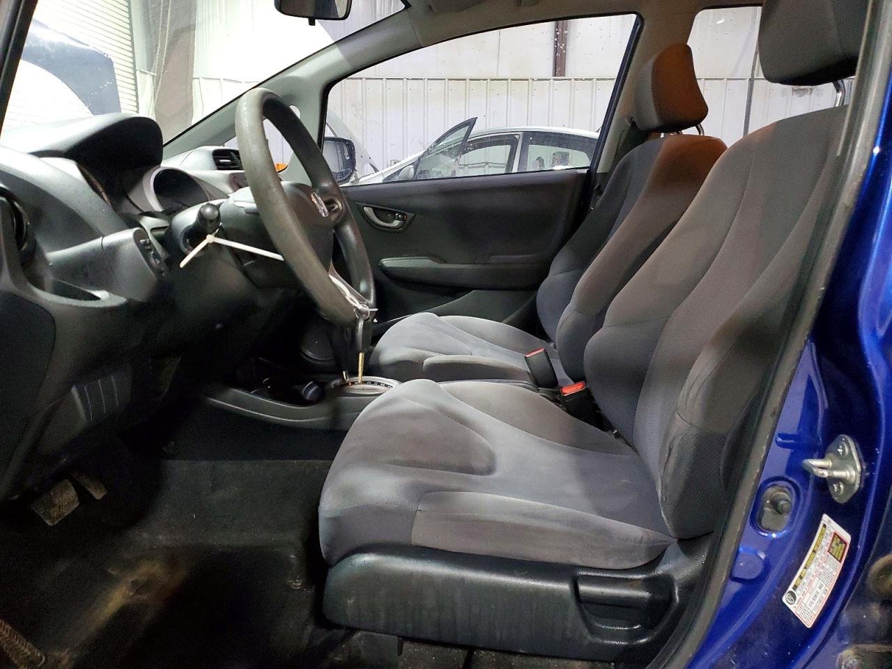 2010 Honda Fit Blue vin: JHMGE8H26AS003543