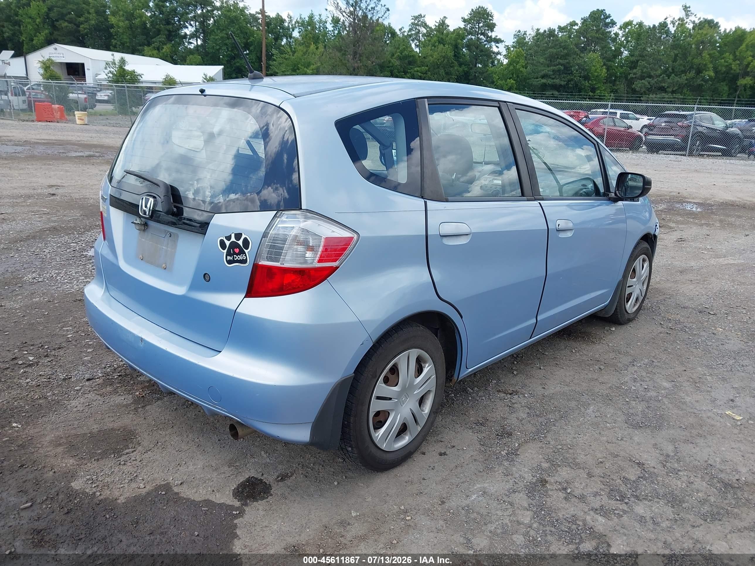 2010 Honda Fit Blue vin: JHMGE8H27AC008101
