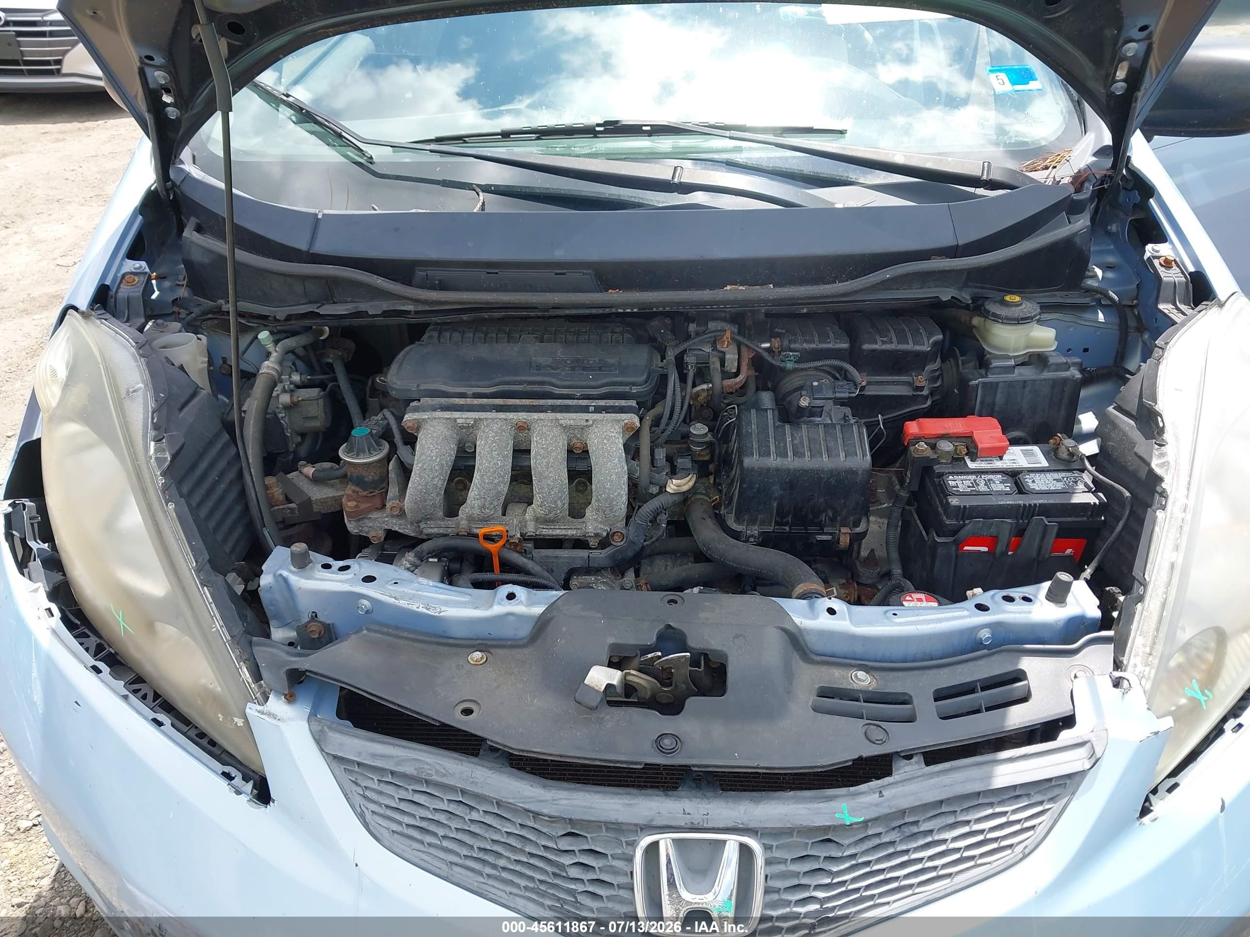 2010 Honda Fit Blue vin: JHMGE8H27AC008101