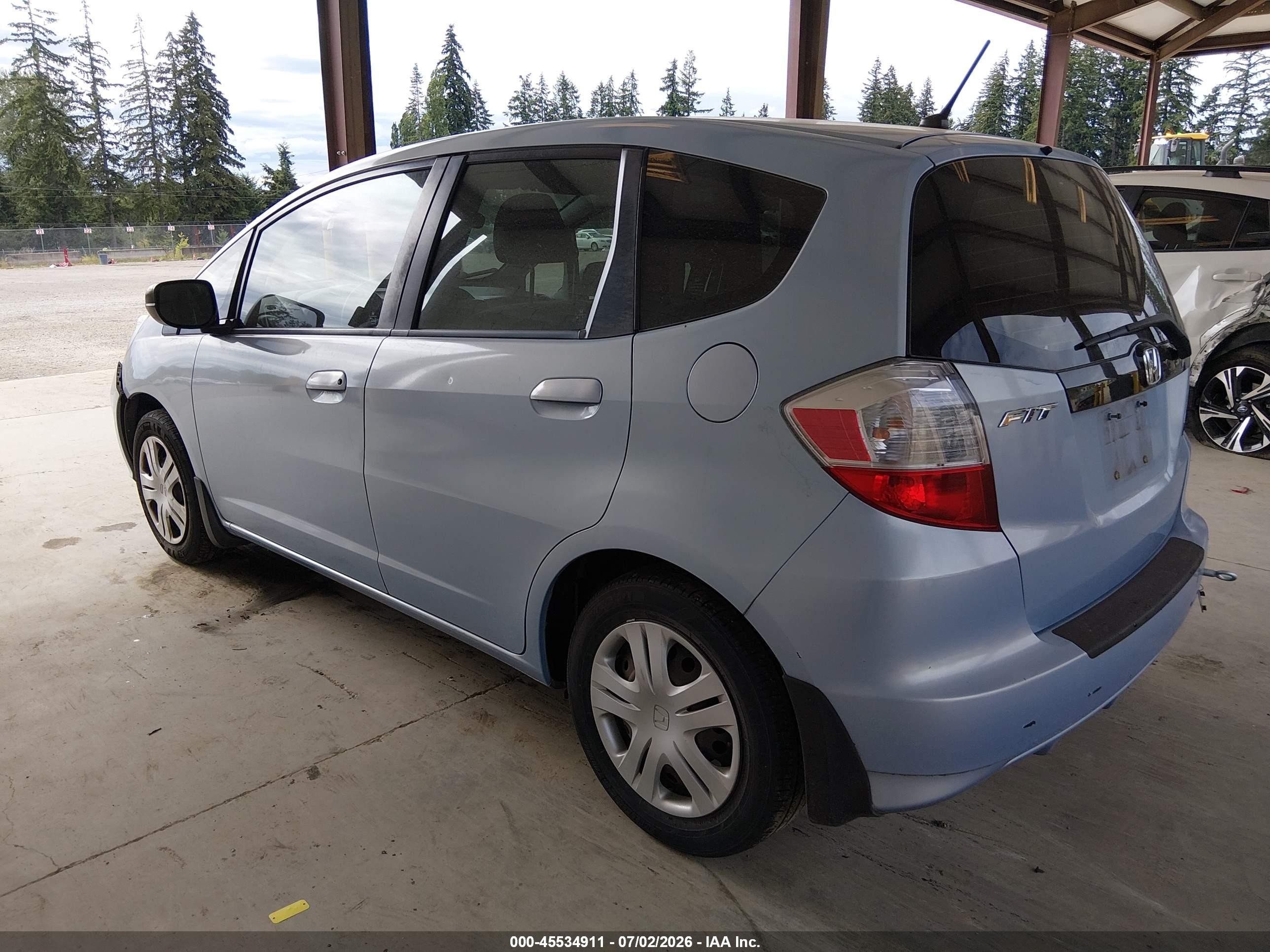 2010 Honda Fit   Light Blue vin: JHMGE8H27AC033936