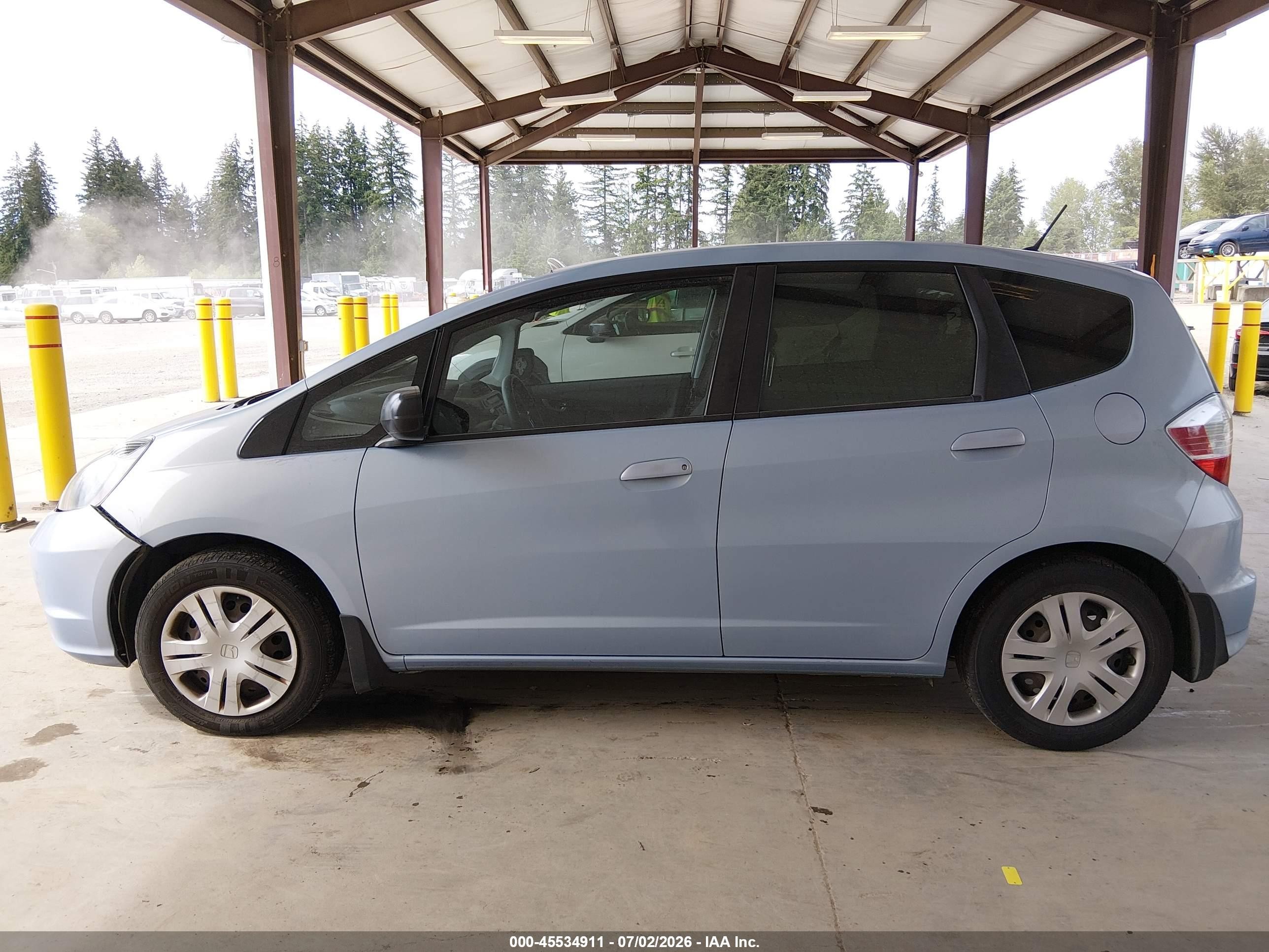 2010 Honda Fit   Light Blue vin: JHMGE8H27AC033936