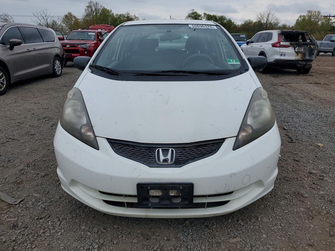 2010 Honda Fit White vin: JHMGE8H27AC037307