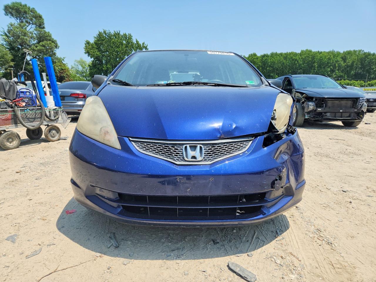 2010 Honda Fit Blue vin: JHMGE8H28AC015333