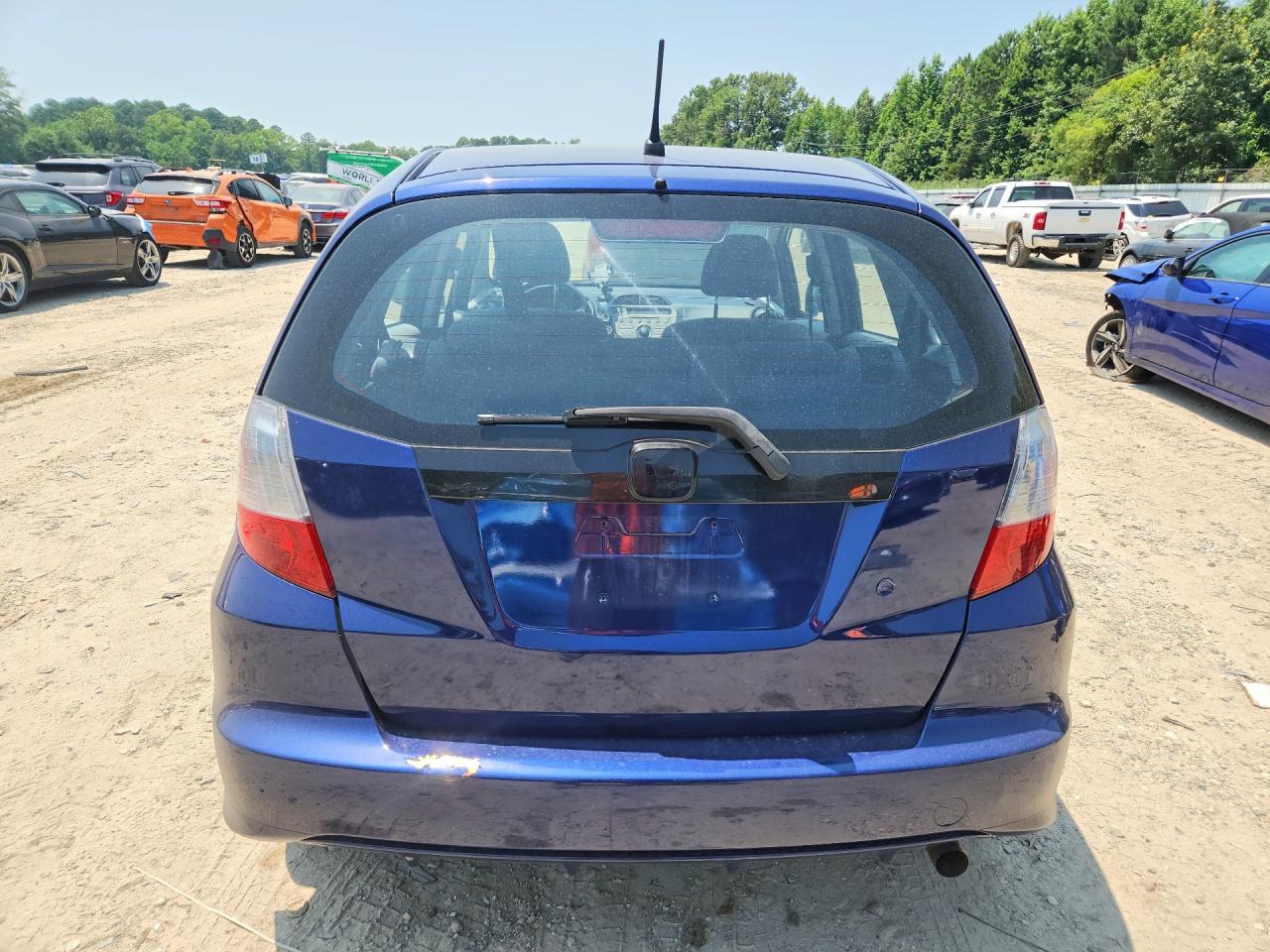 2010 Honda Fit Blue vin: JHMGE8H28AC015333