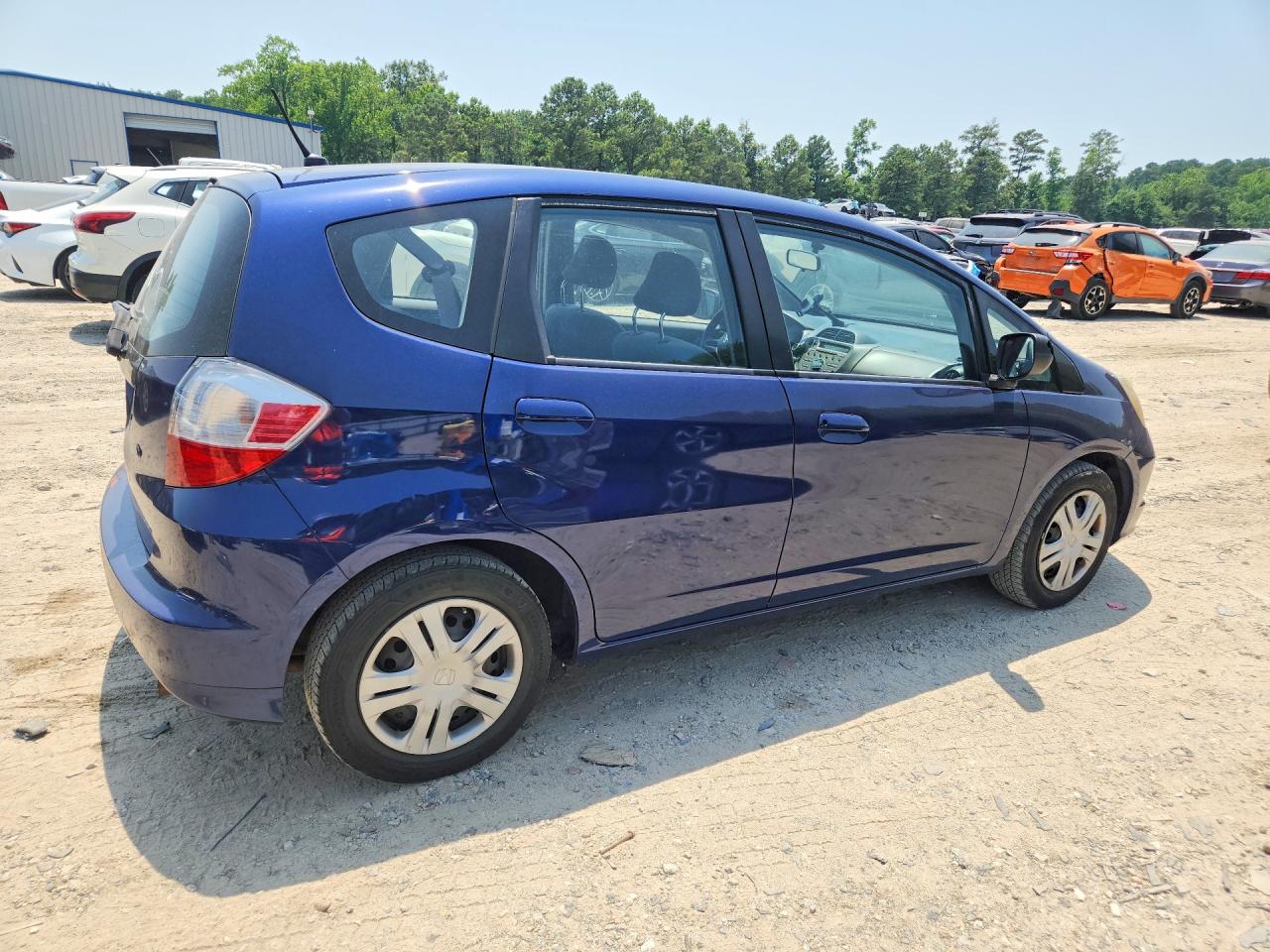 2010 Honda Fit Blue vin: JHMGE8H28AC015333