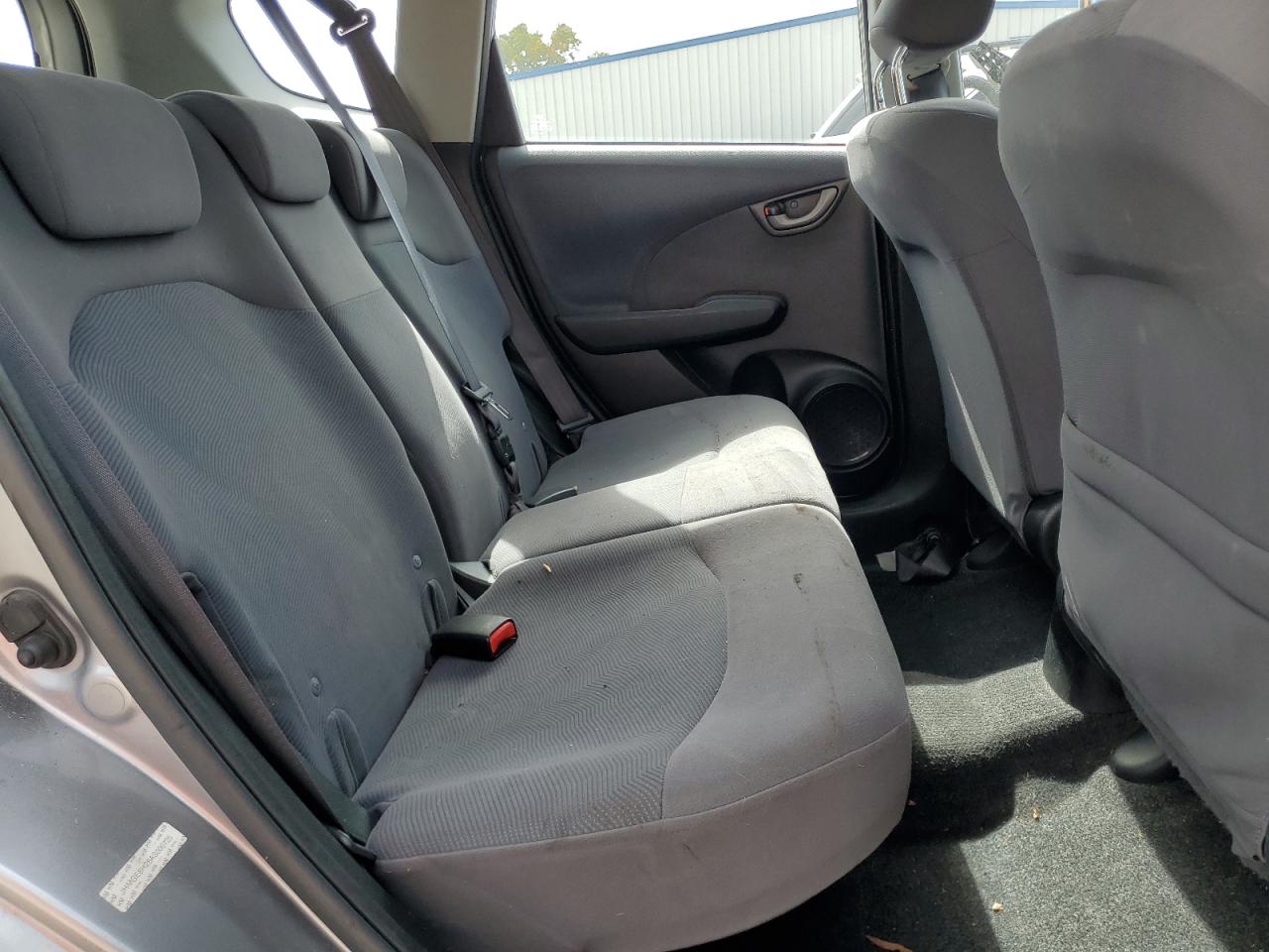 2010 Honda Fit Silver vin: JHMGE8H28AS000725