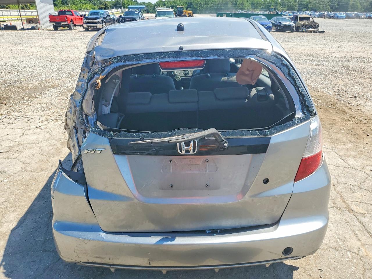 2010 Honda Fit Silver vin: JHMGE8H28AS012860