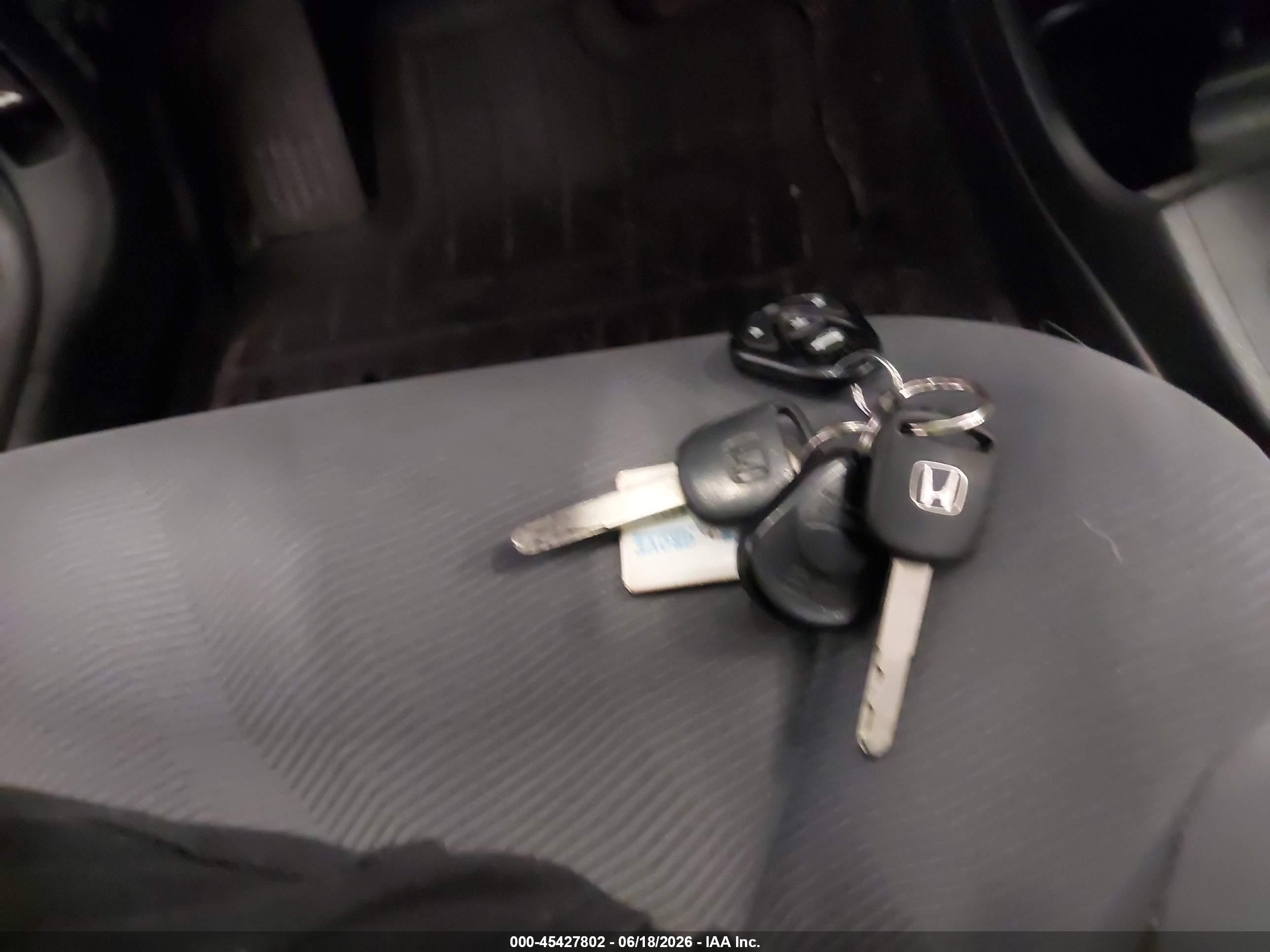 2010 Honda Fit   Silver vin: JHMGE8H29AC008827