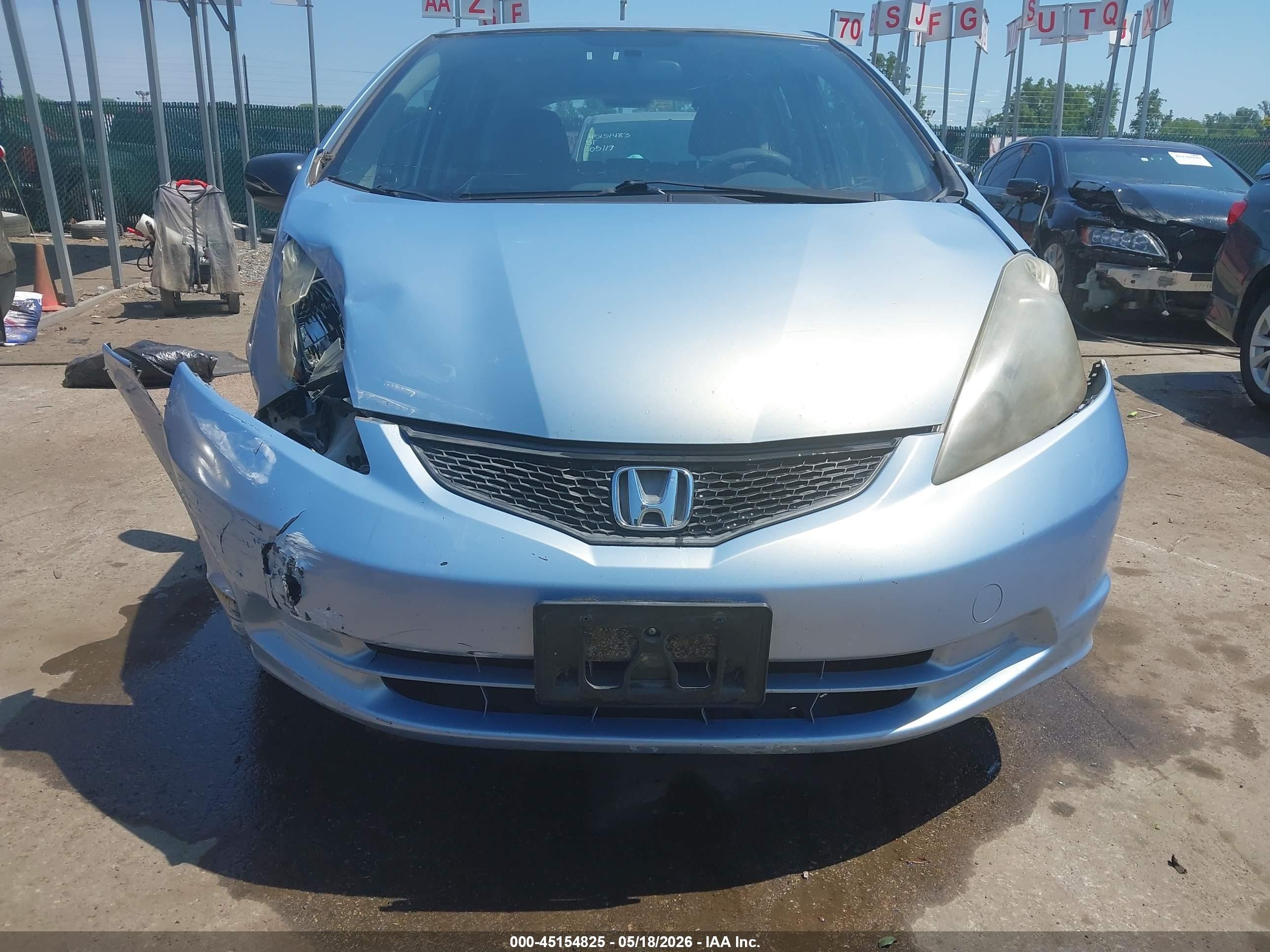 2010 Honda Fit Light Blue vin: JHMGE8H29AC026650