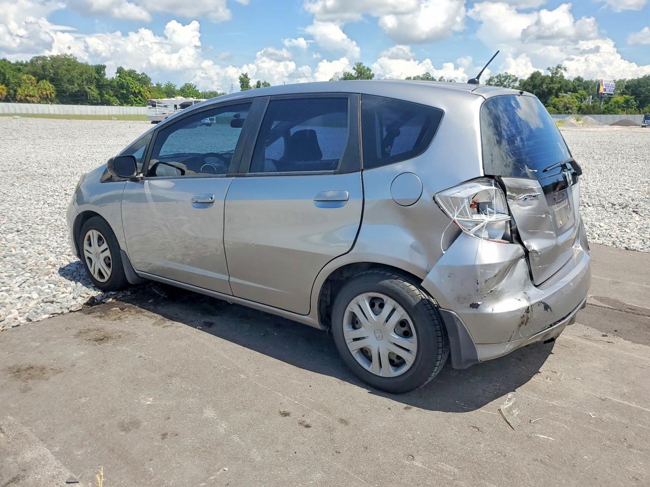 2010 Honda Fit Silver vin: JHMGE8H29AS017520