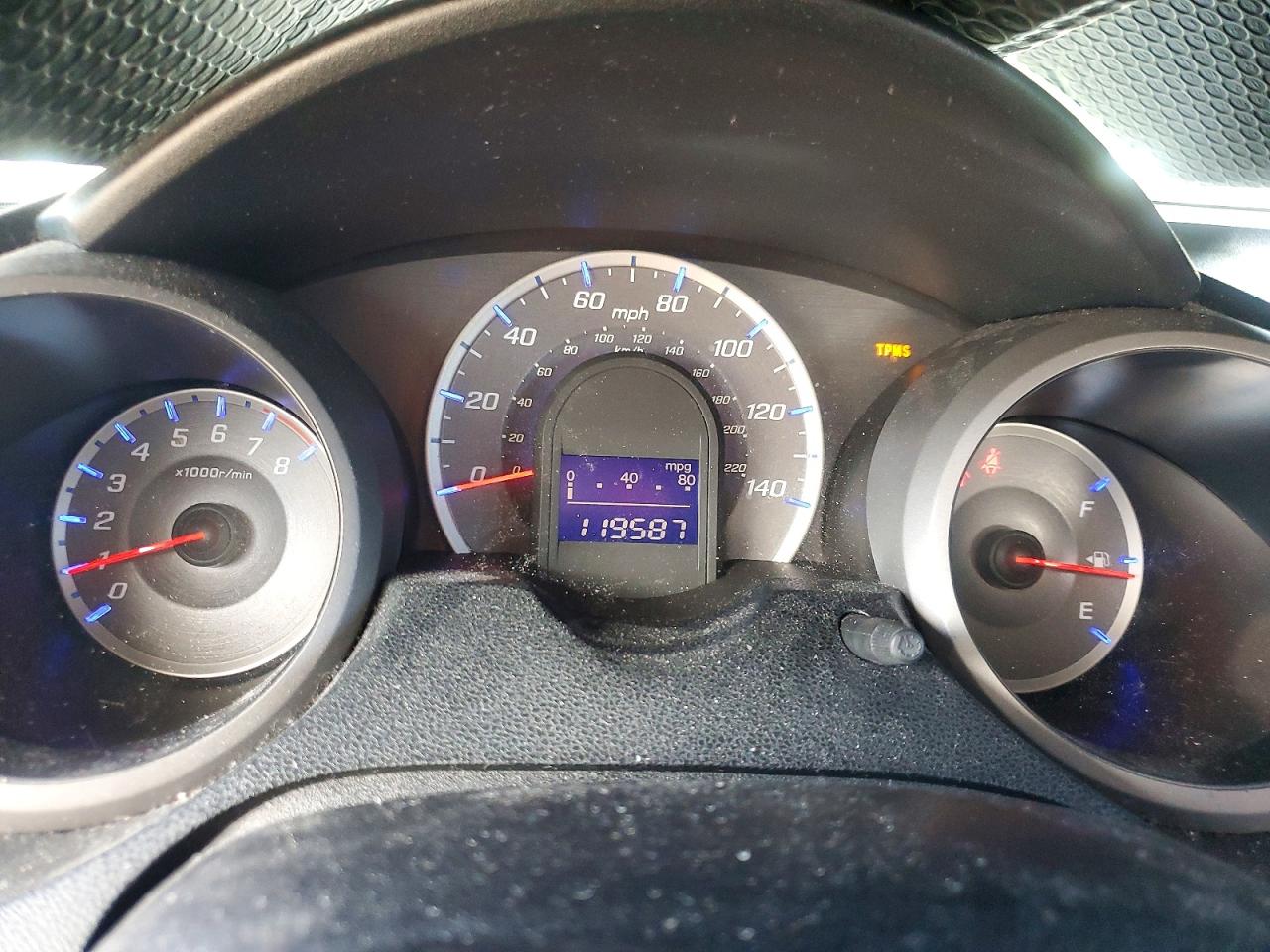 2010 Honda Fit Silver vin: JHMGE8H29AS017520