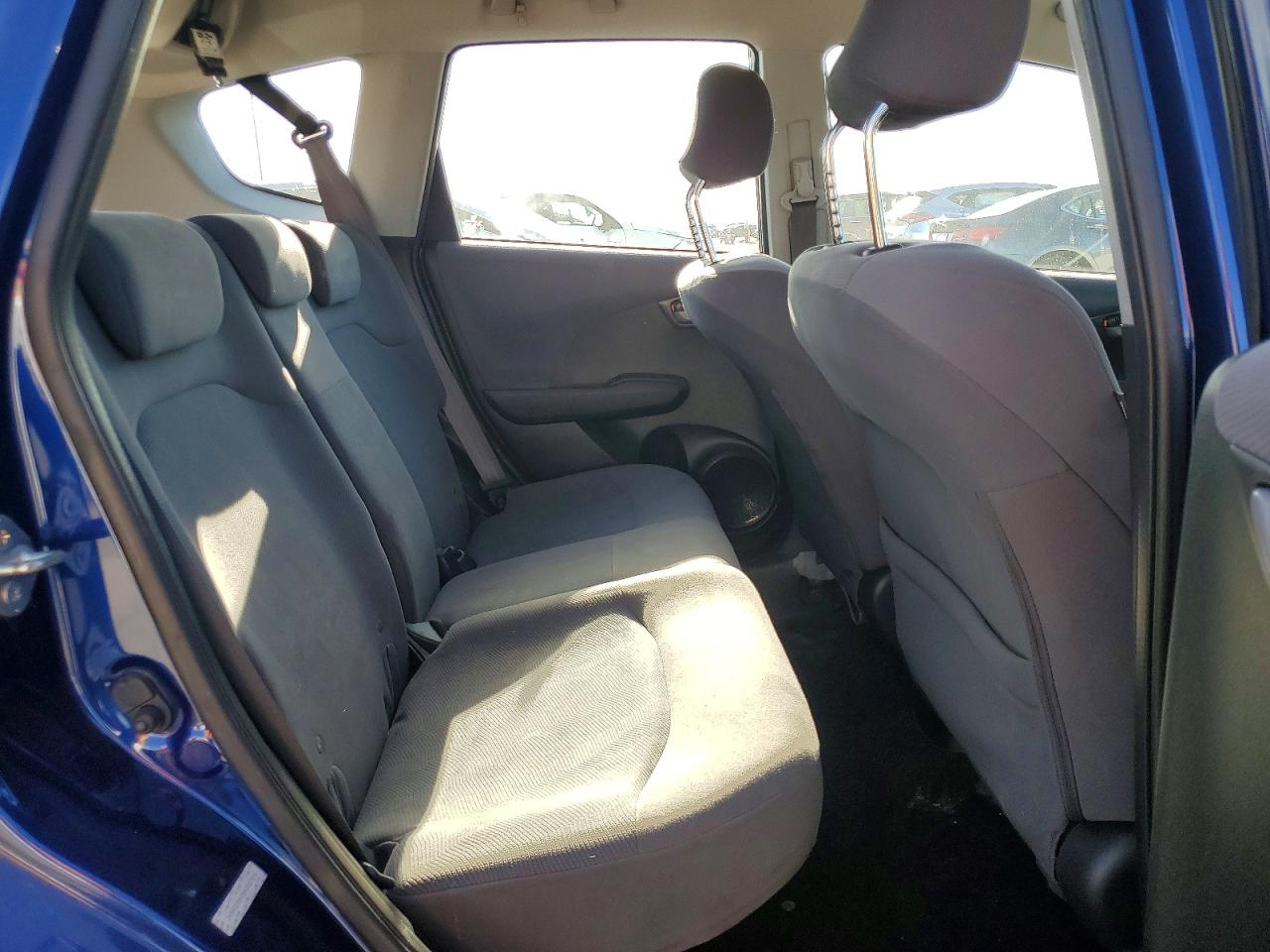 2010 Honda Fit Blue vin: JHMGE8H29AS027013